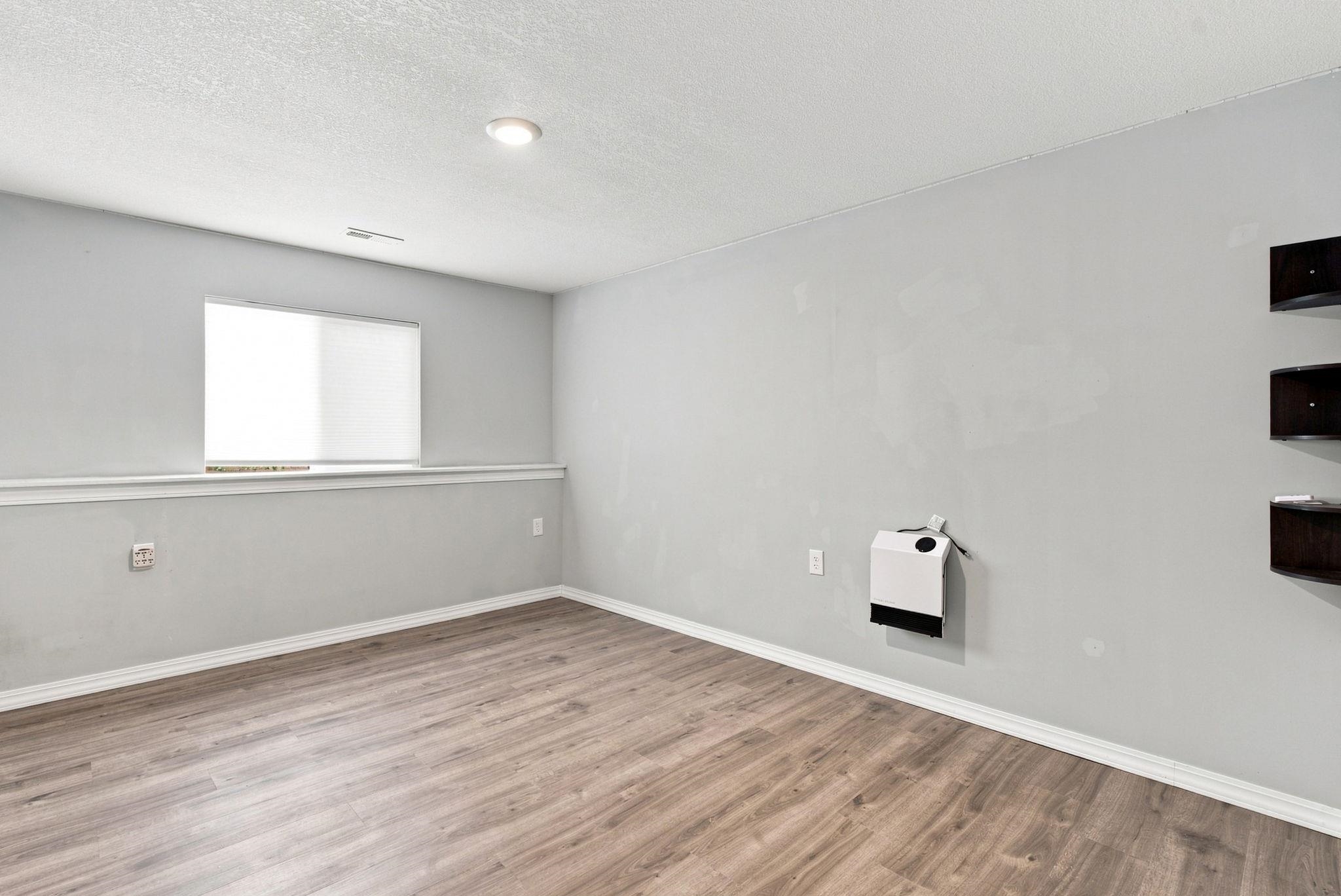 1428 N Aster St Property Photo 26