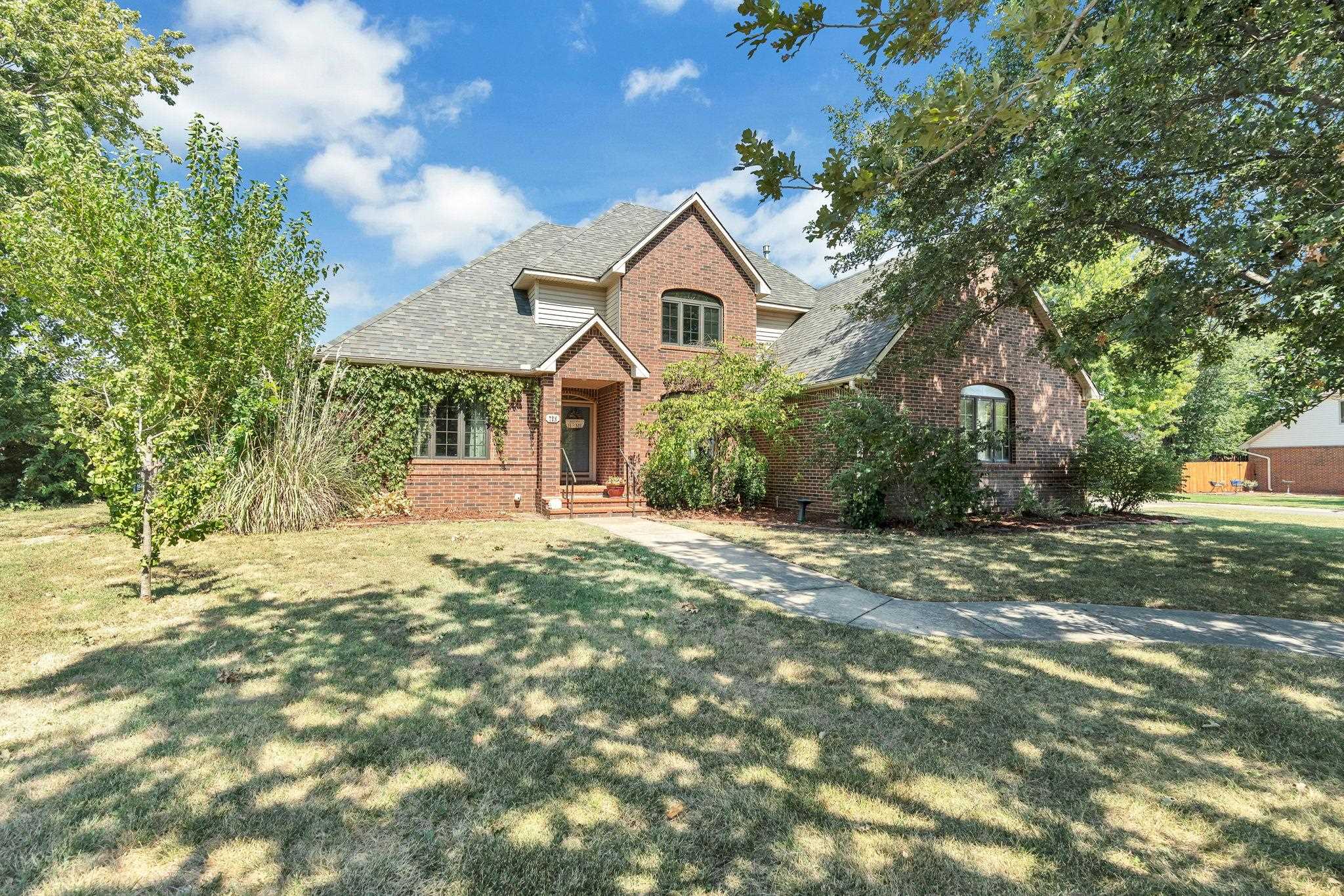 10 E Flanigan Dr Property Photo 3