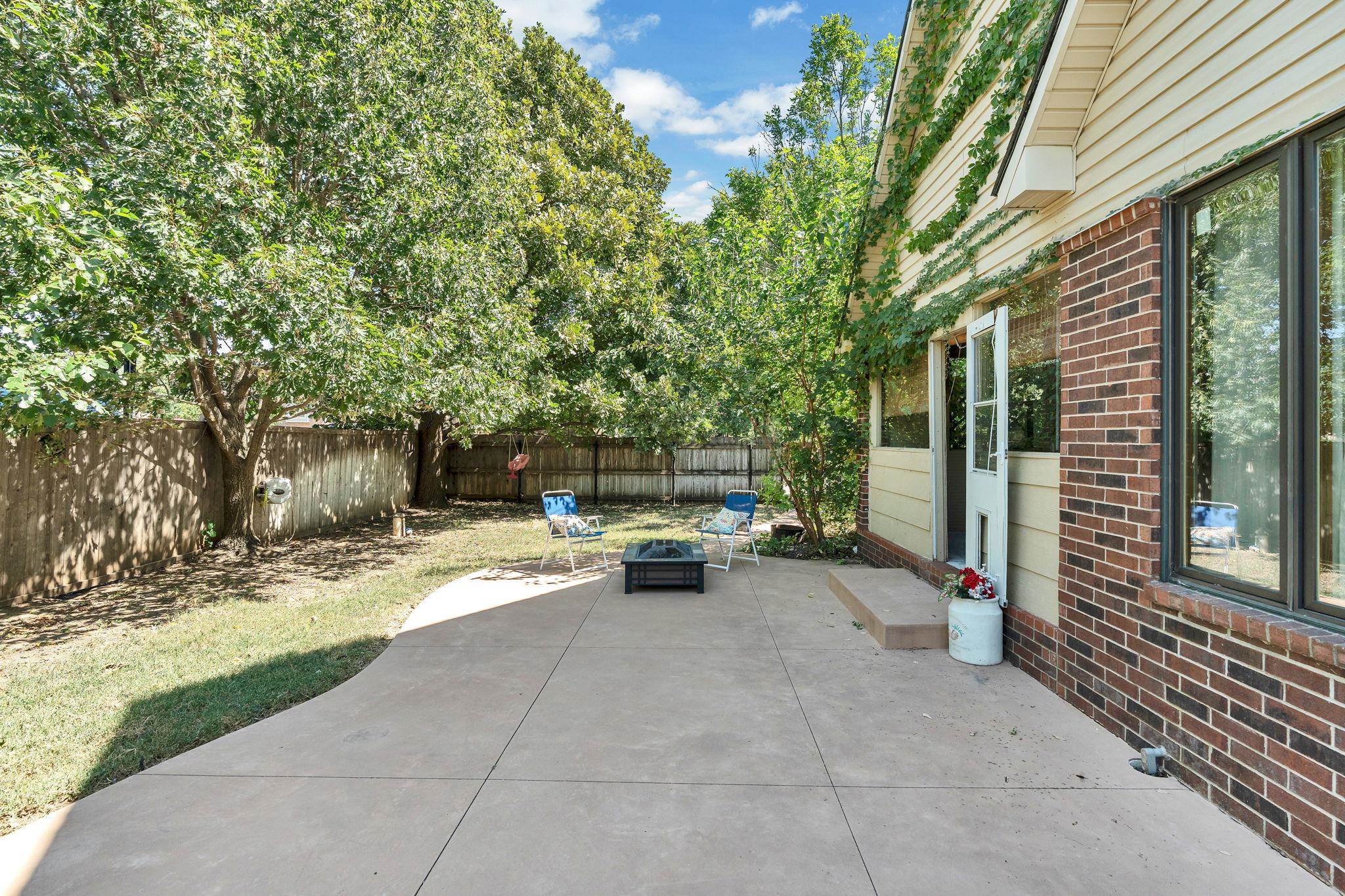 10 E Flanigan Dr Property Photo 28