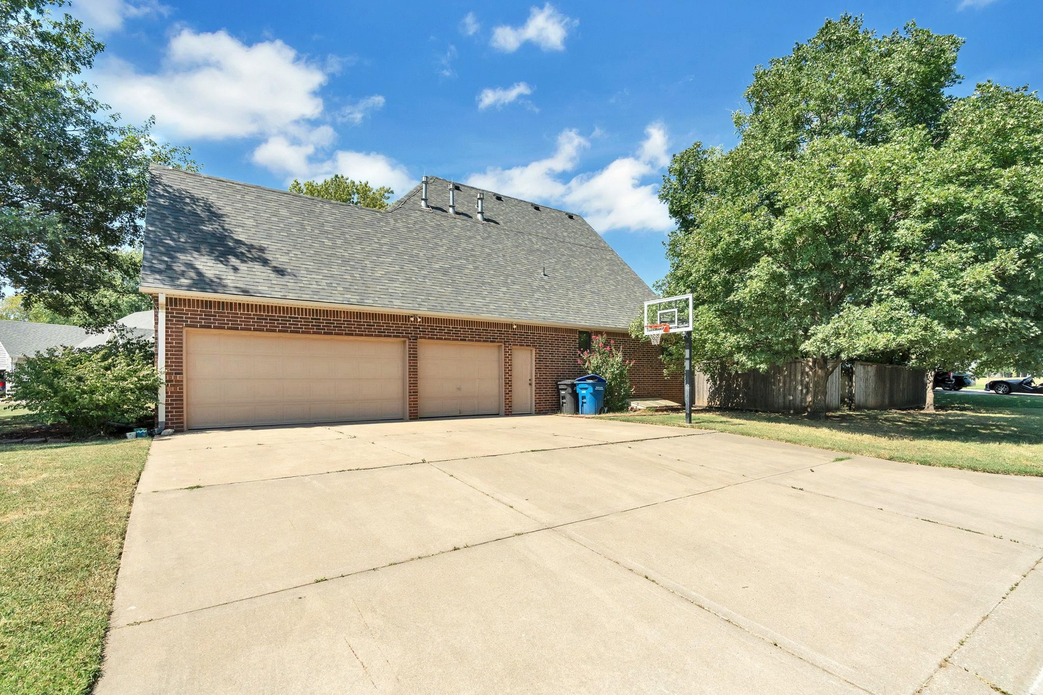 10 E Flanigan Dr Property Photo 35