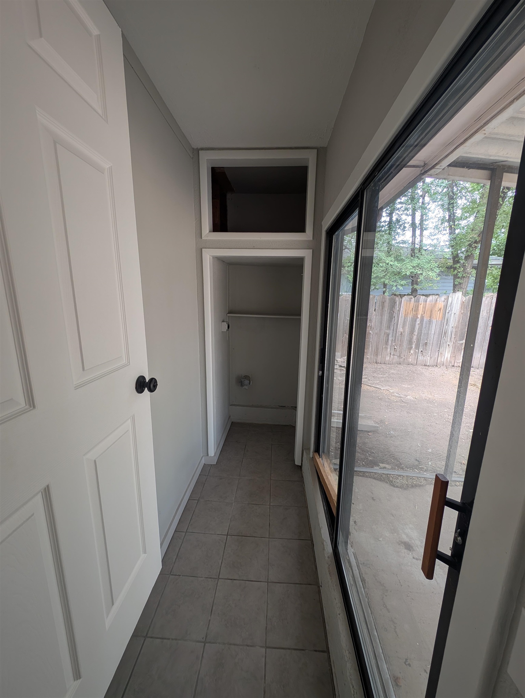 3350 S Hiram St Property Photo 14
