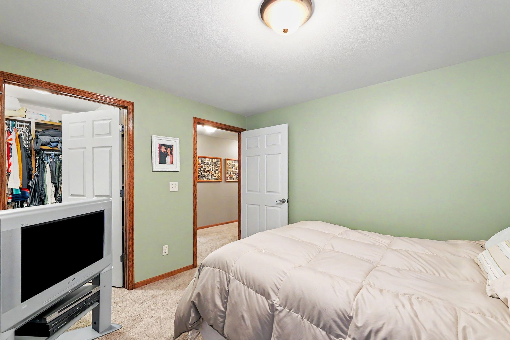 3178 N Lake Ridge Ct Property Photo 29