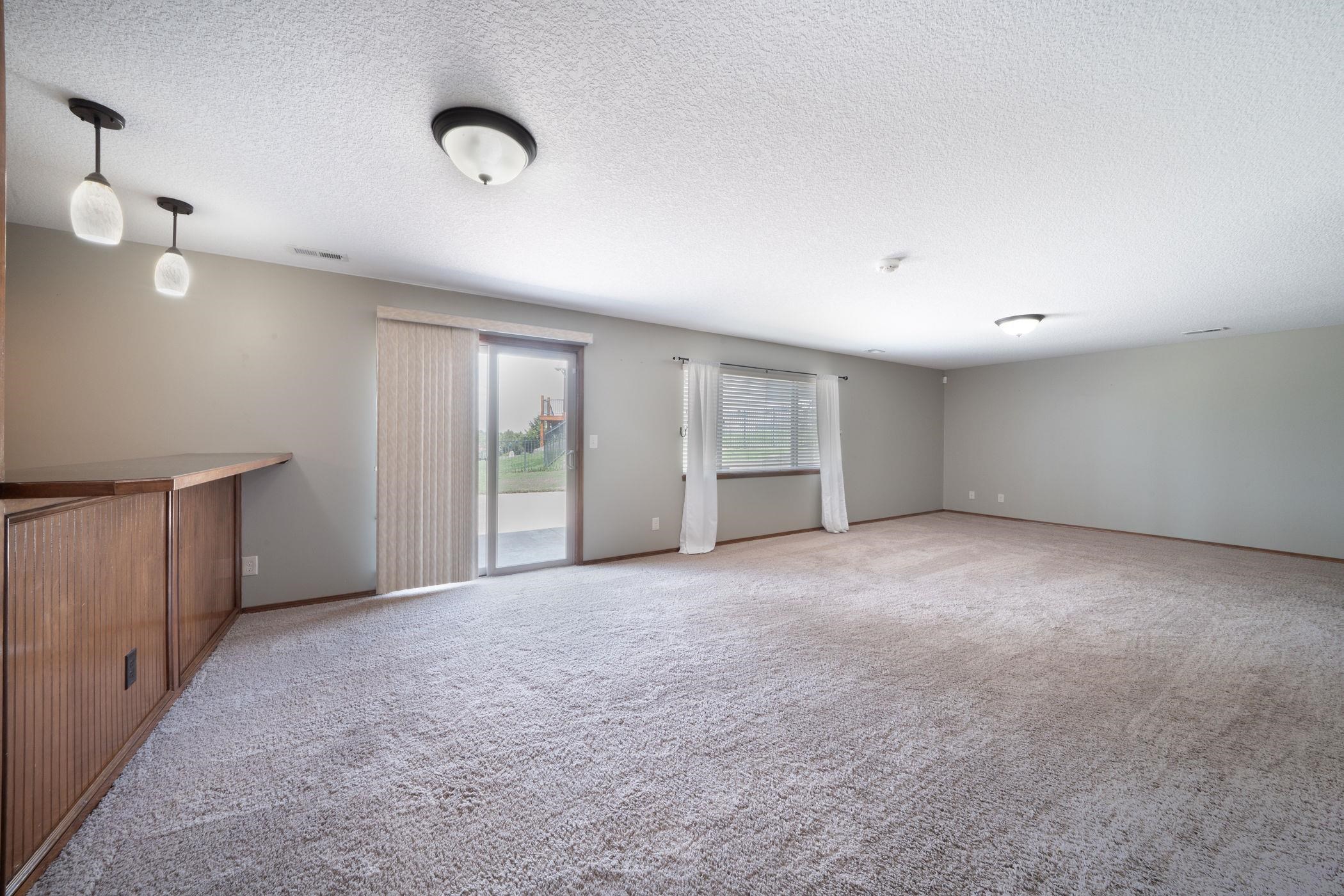 1245 N Countrywalk St Property Photo 28