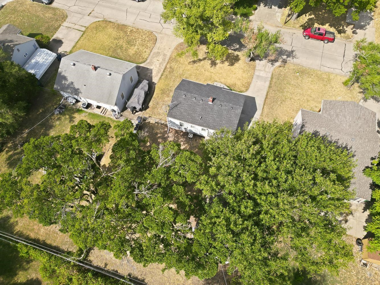 2130 S Victoria St Property Photo 27