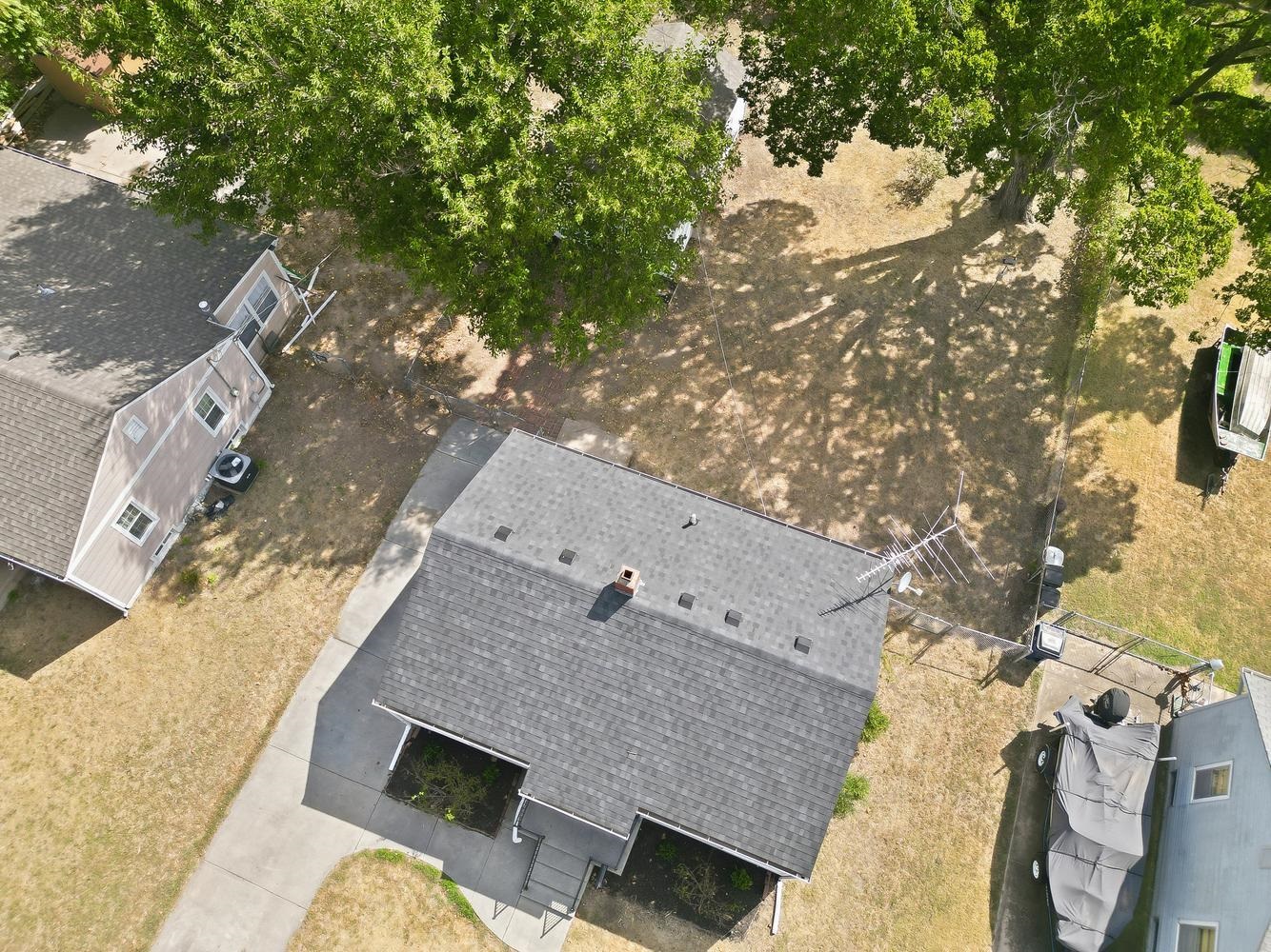 2130 S Victoria St Property Photo 28
