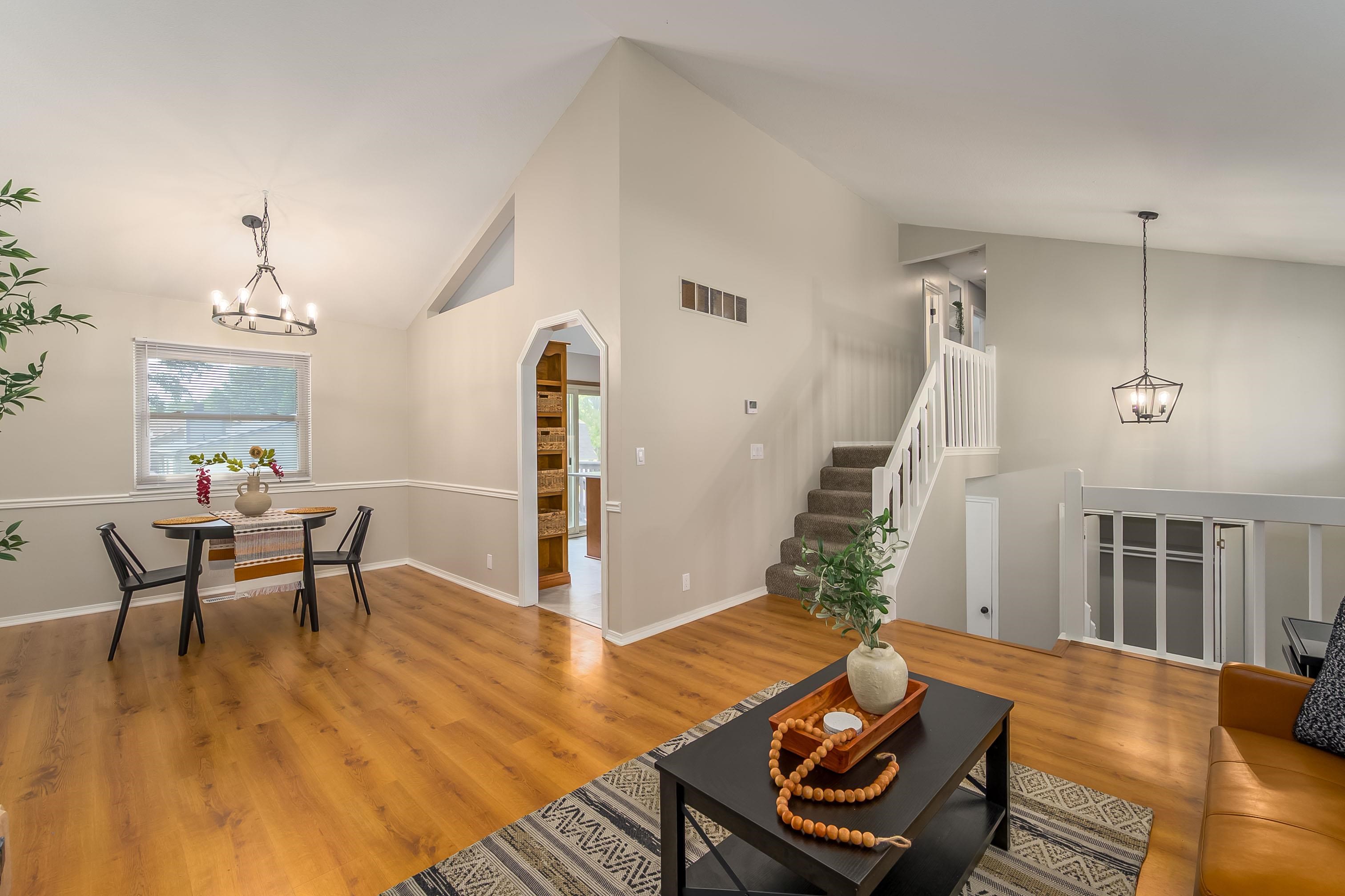 255 N Parkdale St Property Photo 11