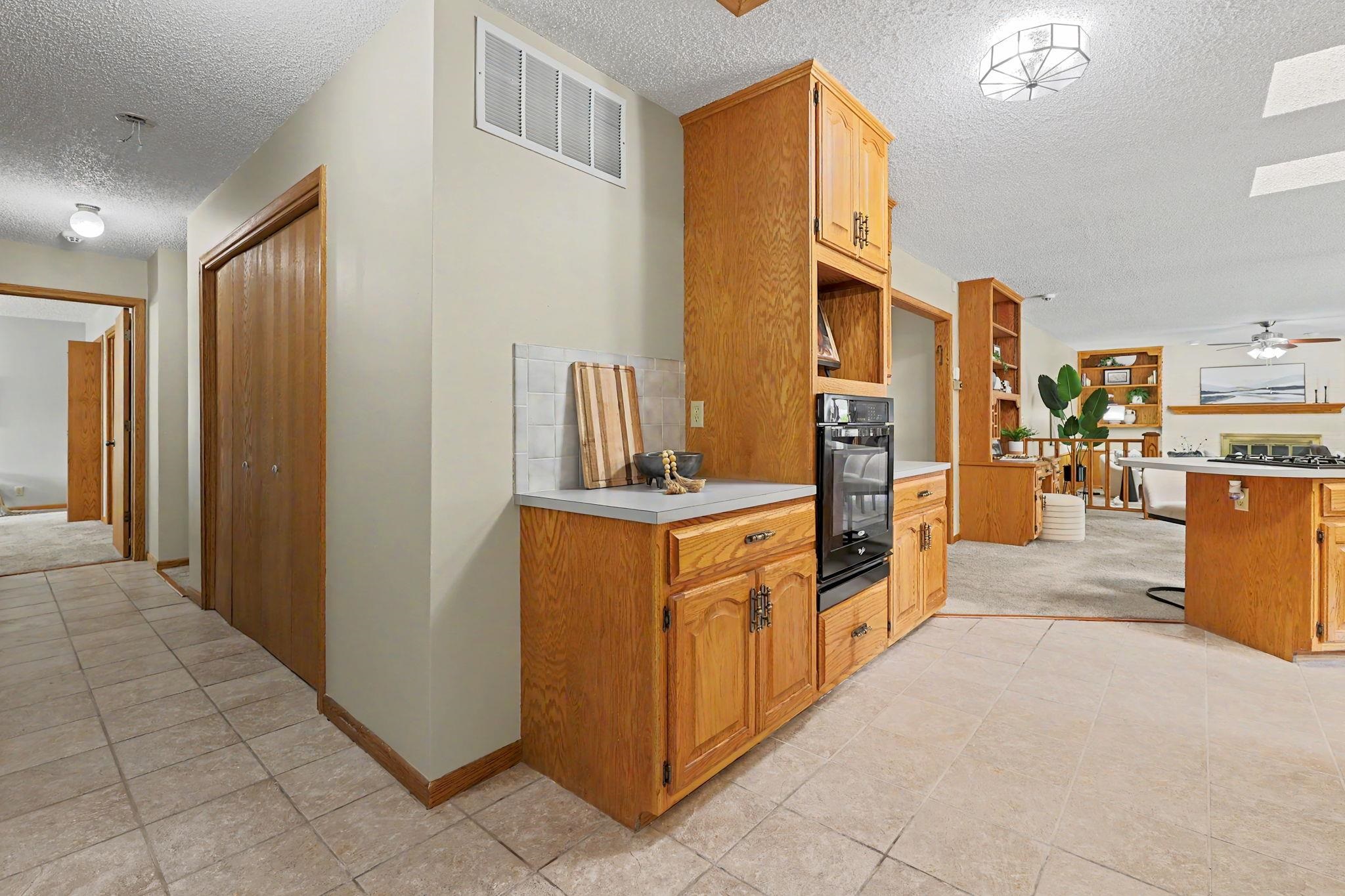 784 N Kessler St Property Photo 12