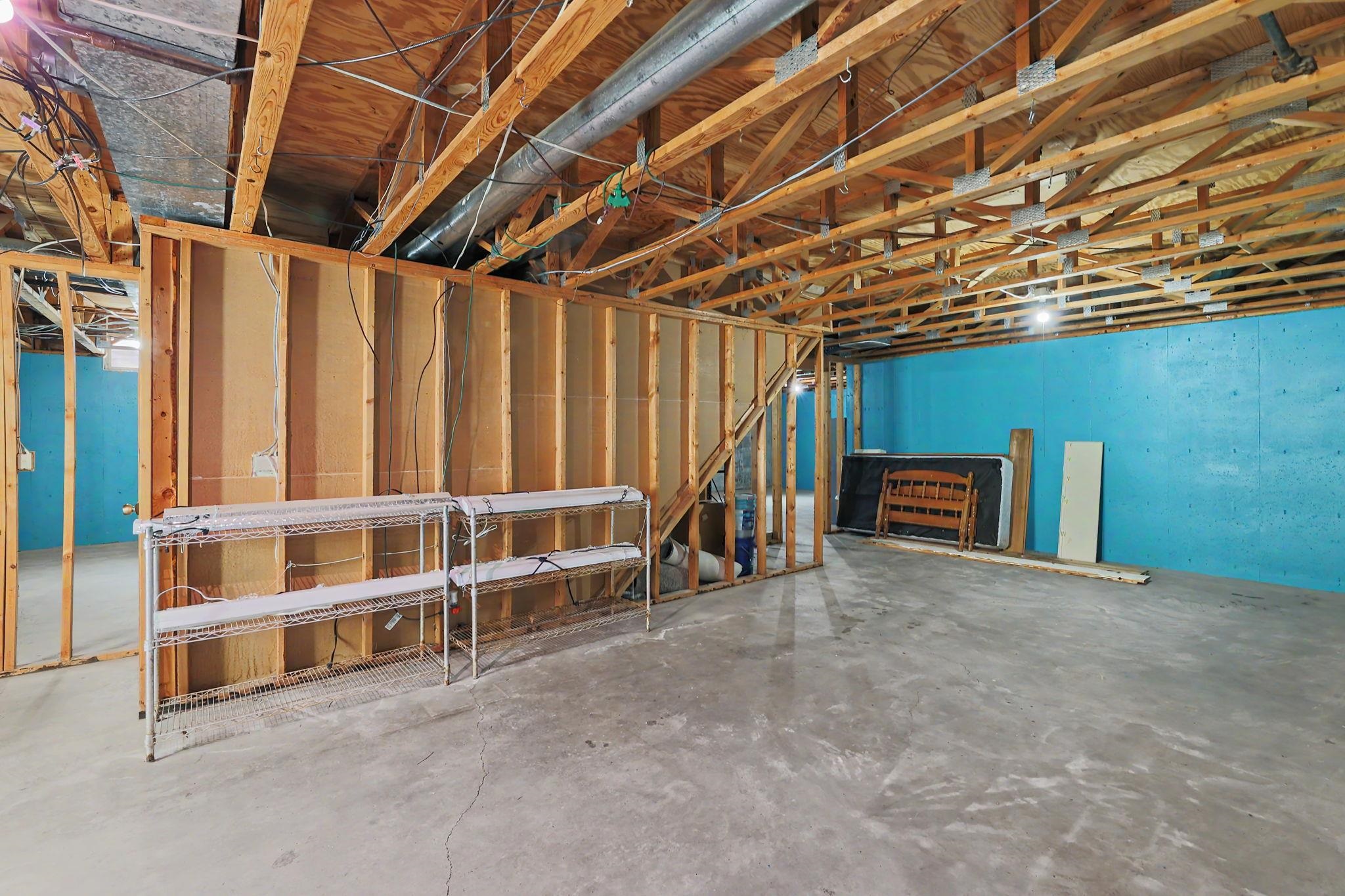 784 N Kessler St Property Photo 28