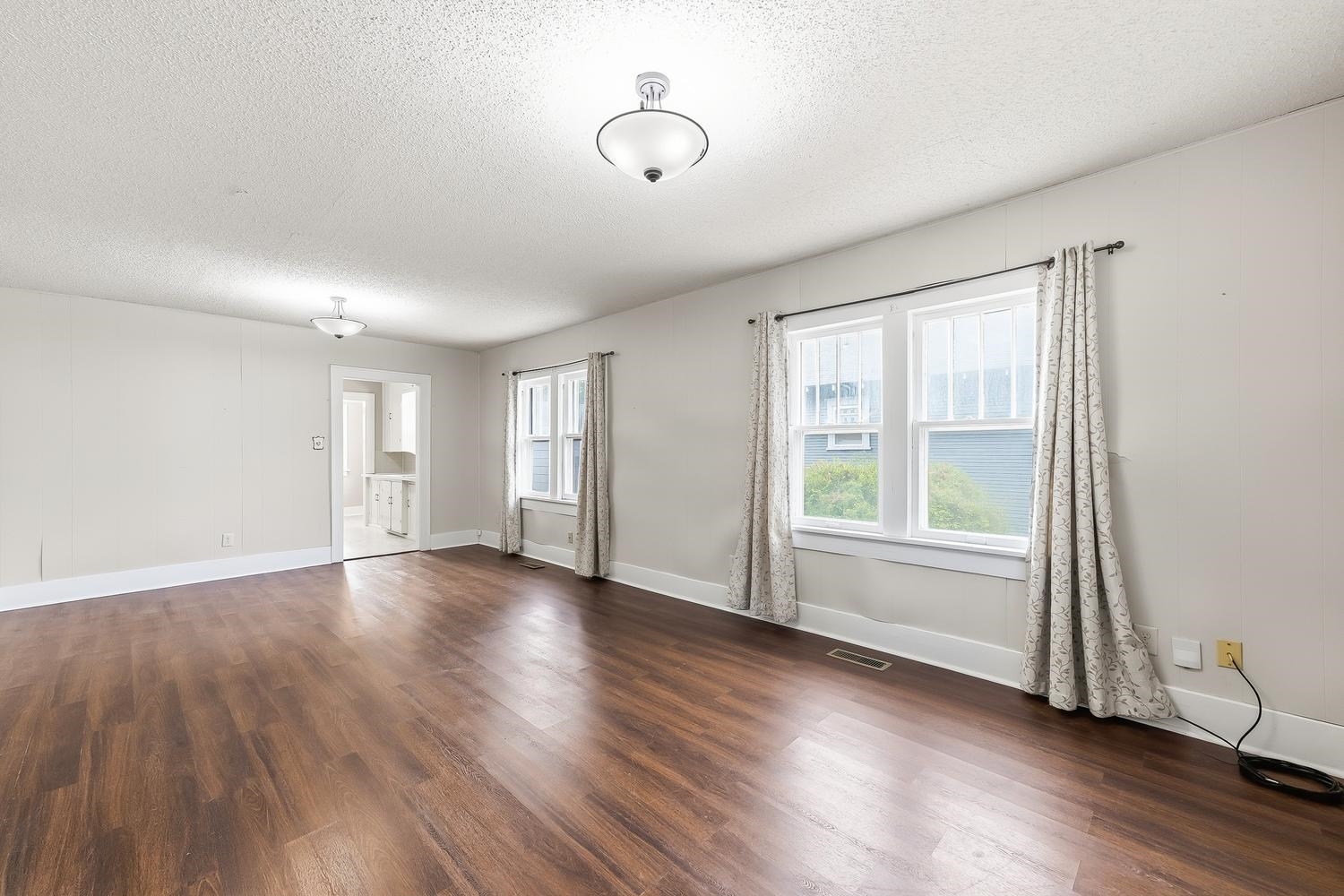 1130 S Pattie St Property Photo 4