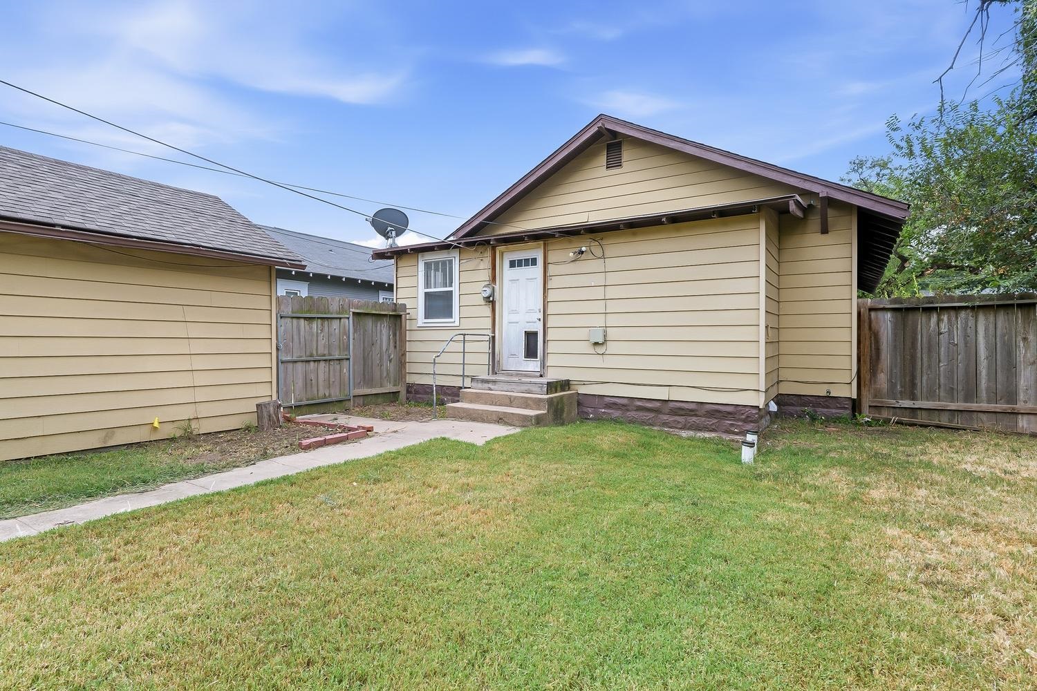 1130 S Pattie St Property Photo 24