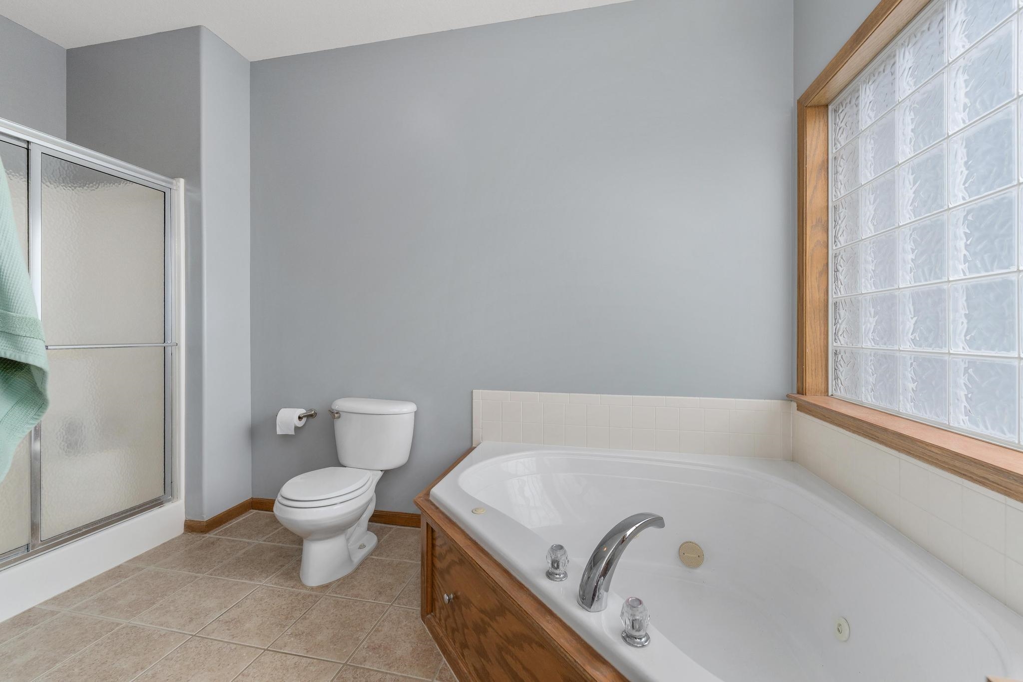 14326 E Hawthorne St Property Photo 20