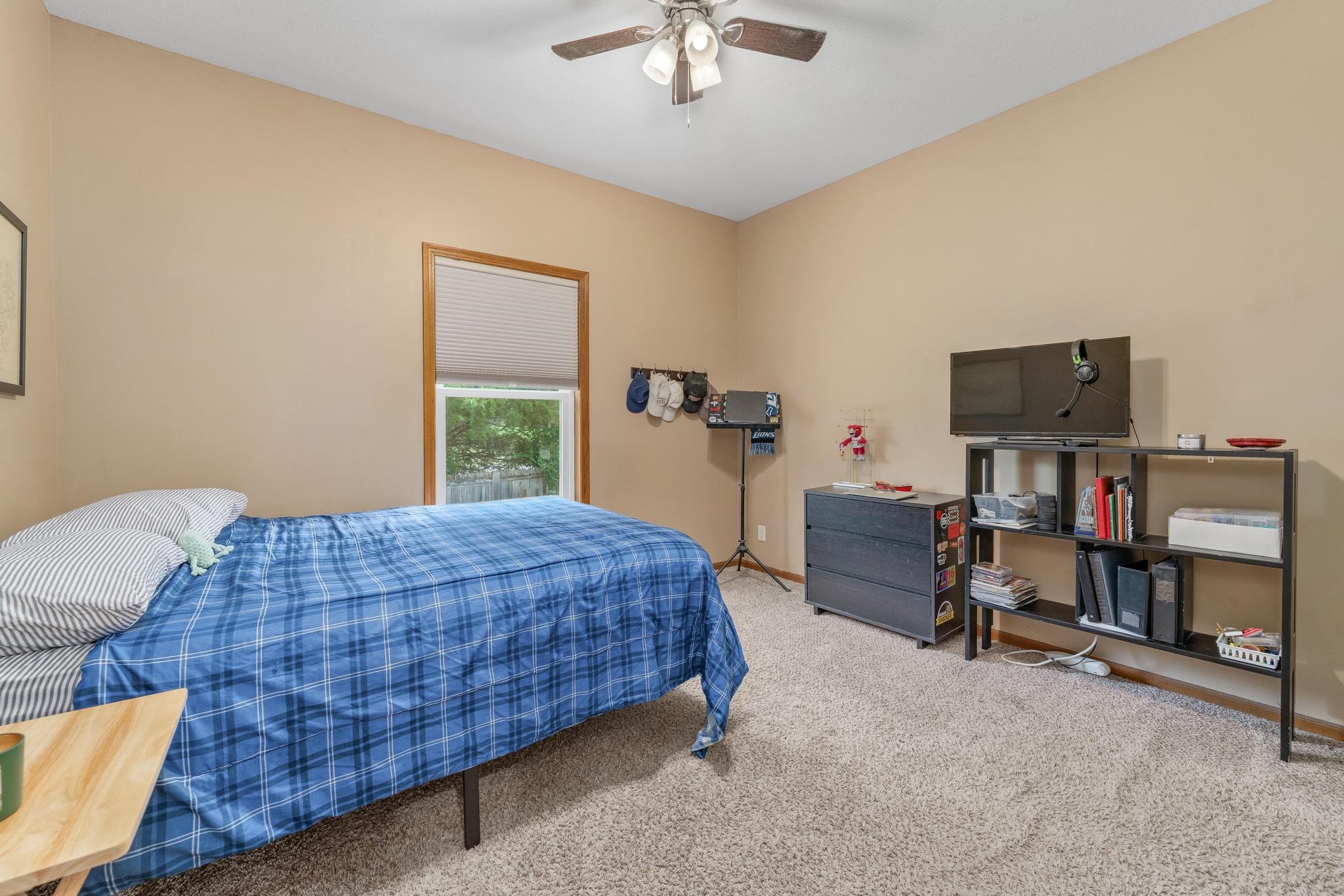 14326 E Hawthorne St Property Photo 21