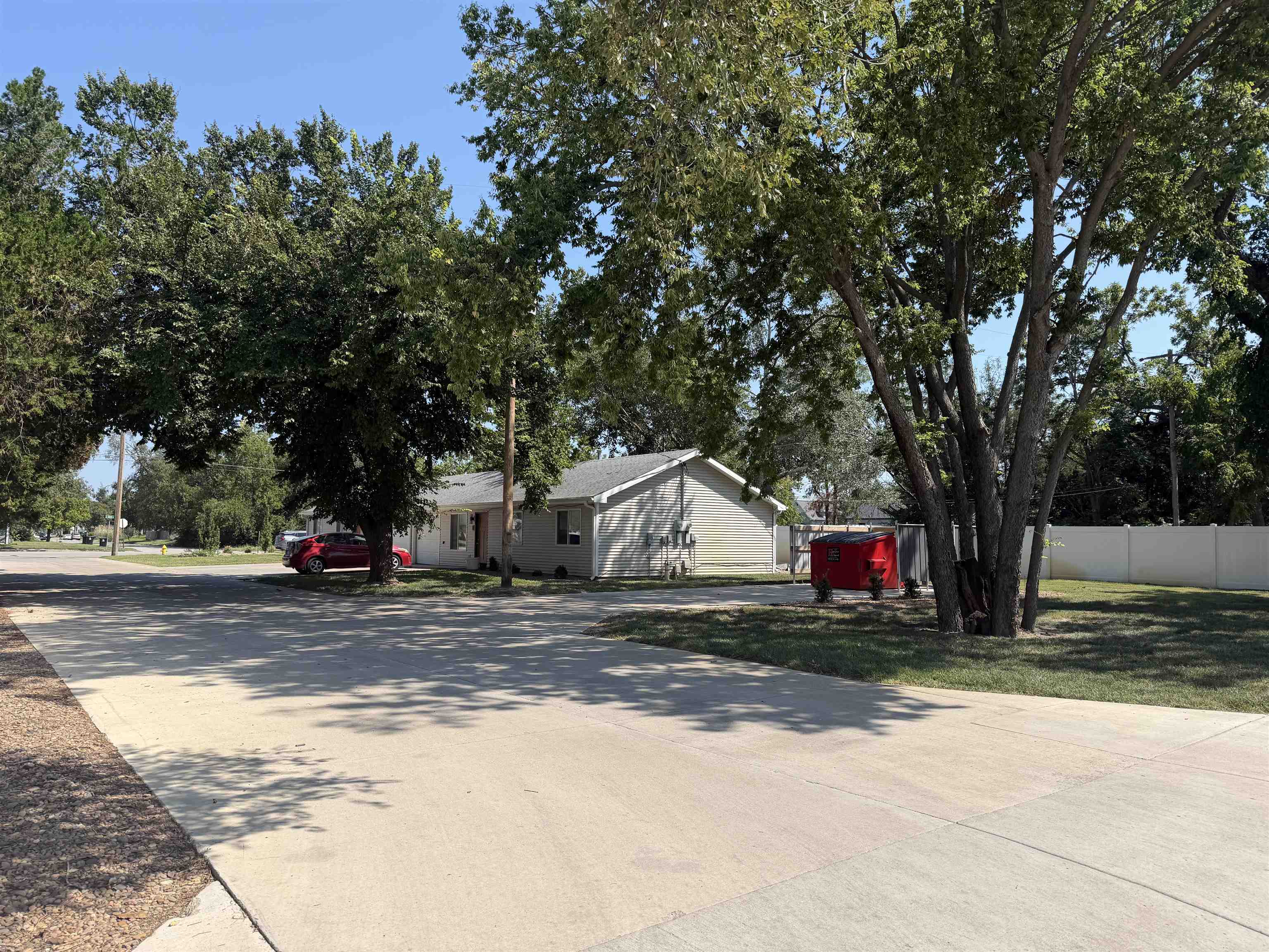 126 S Ohio St A-p Property Photo 1