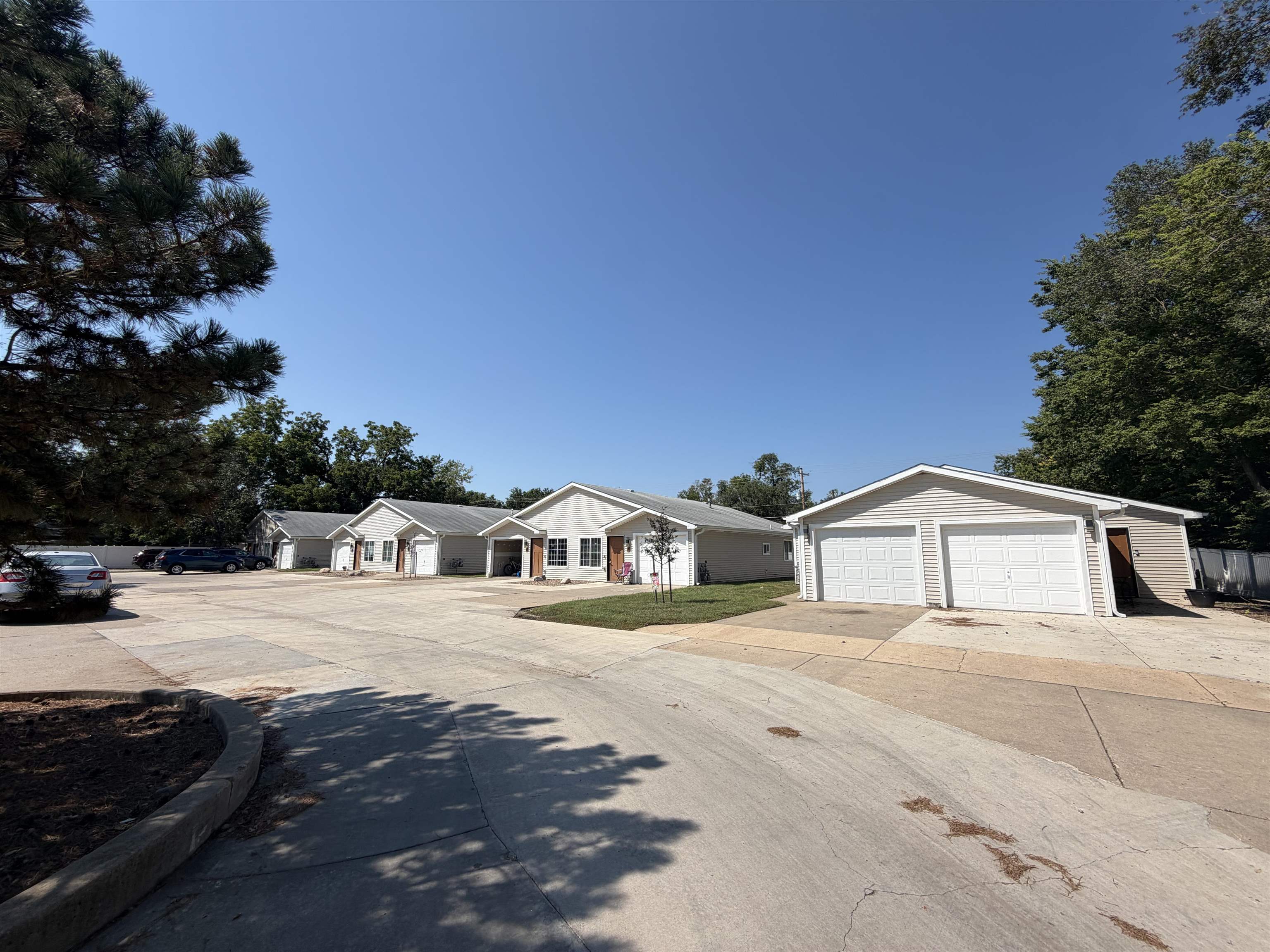 126 S Ohio St A-p Property Photo 3