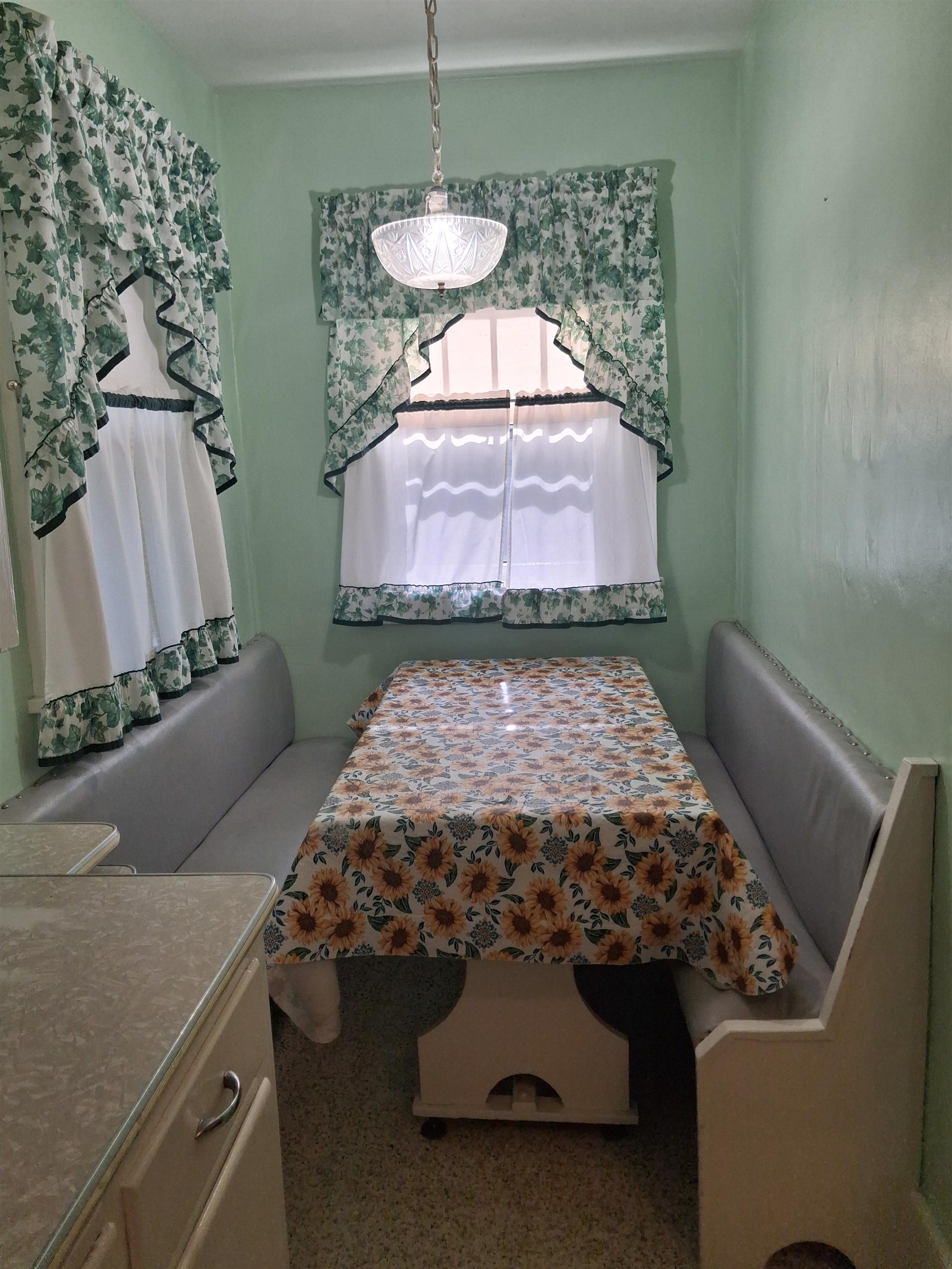 225 N St. Clair Ave. Property Photo 9