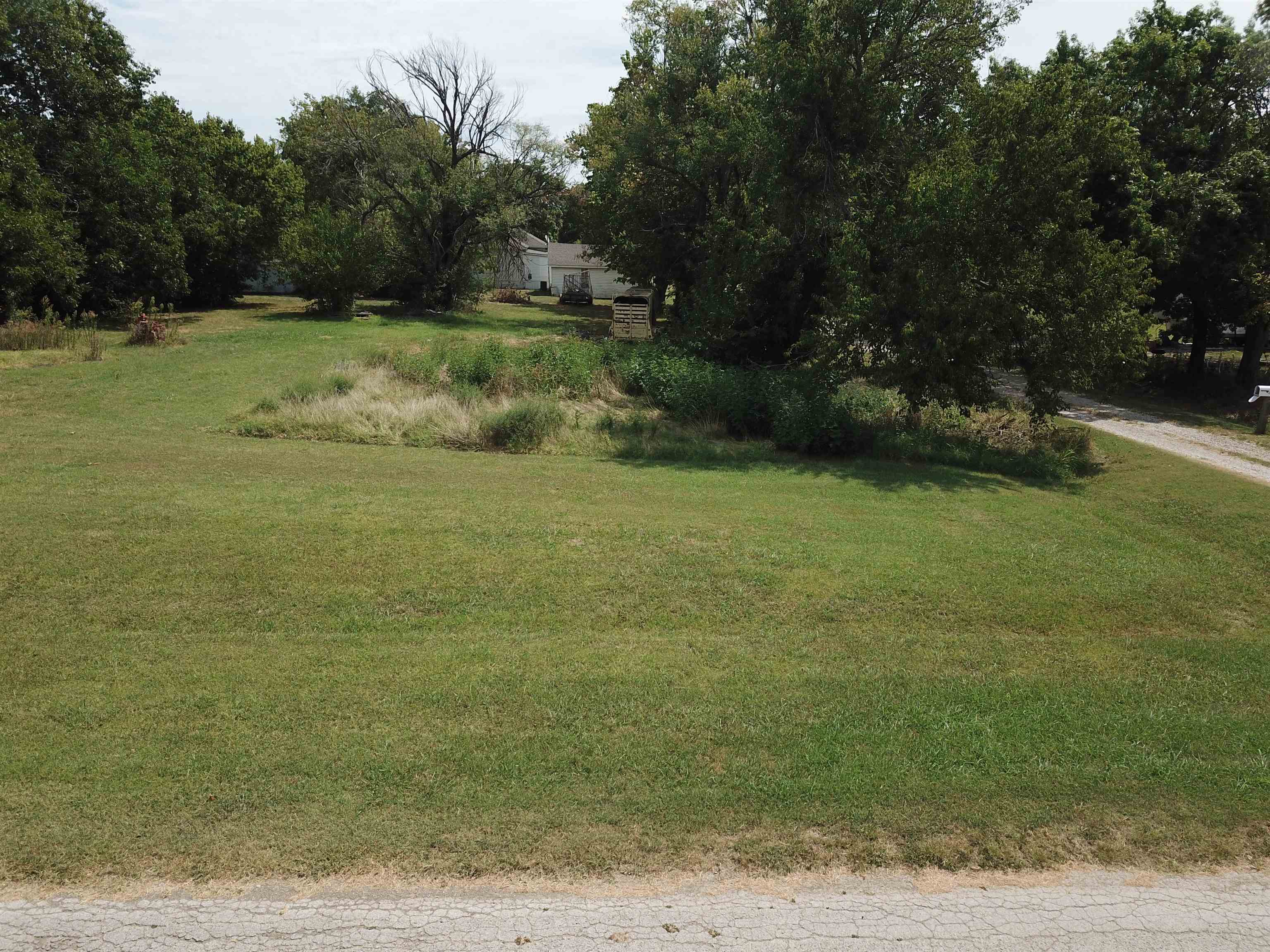 511 N Pennsylvania Property Photo 9