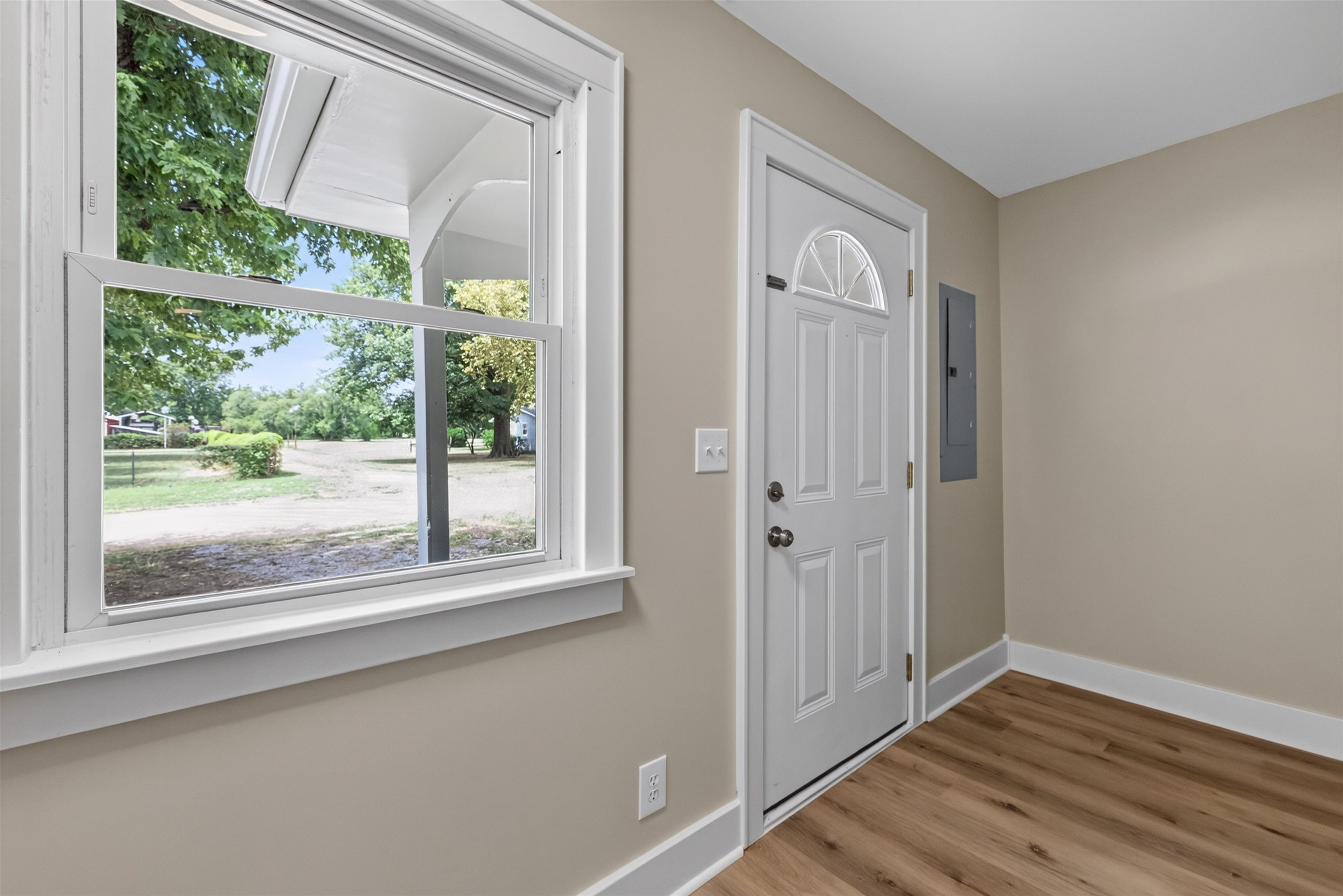 401 S Cranmer Property Photo 4