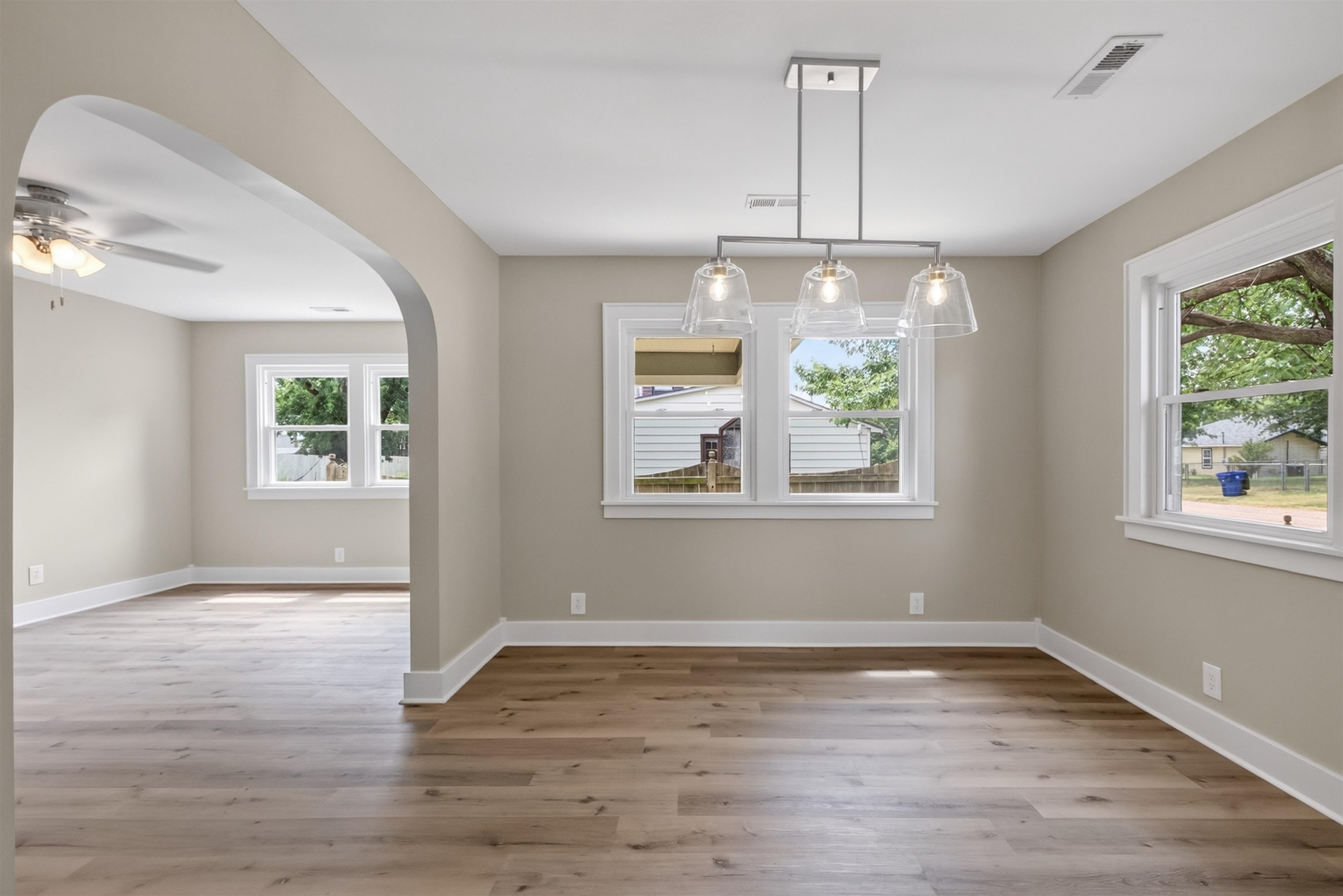 401 S Cranmer Property Photo 10