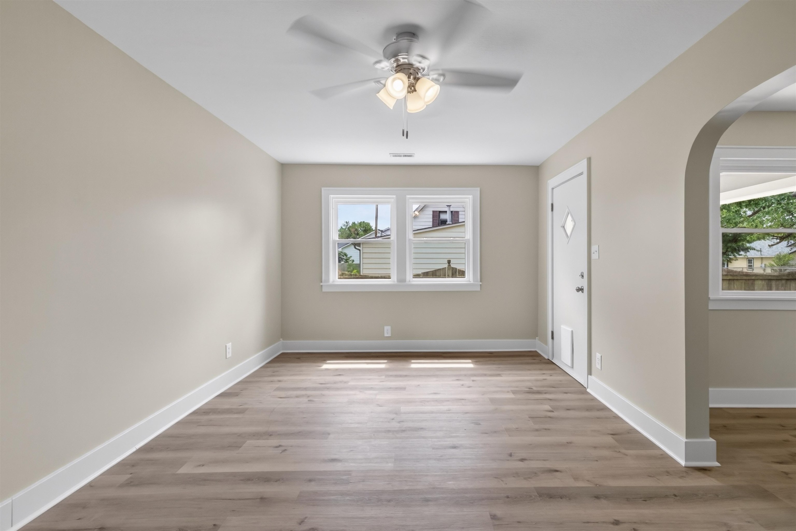 401 S Cranmer Property Photo 11