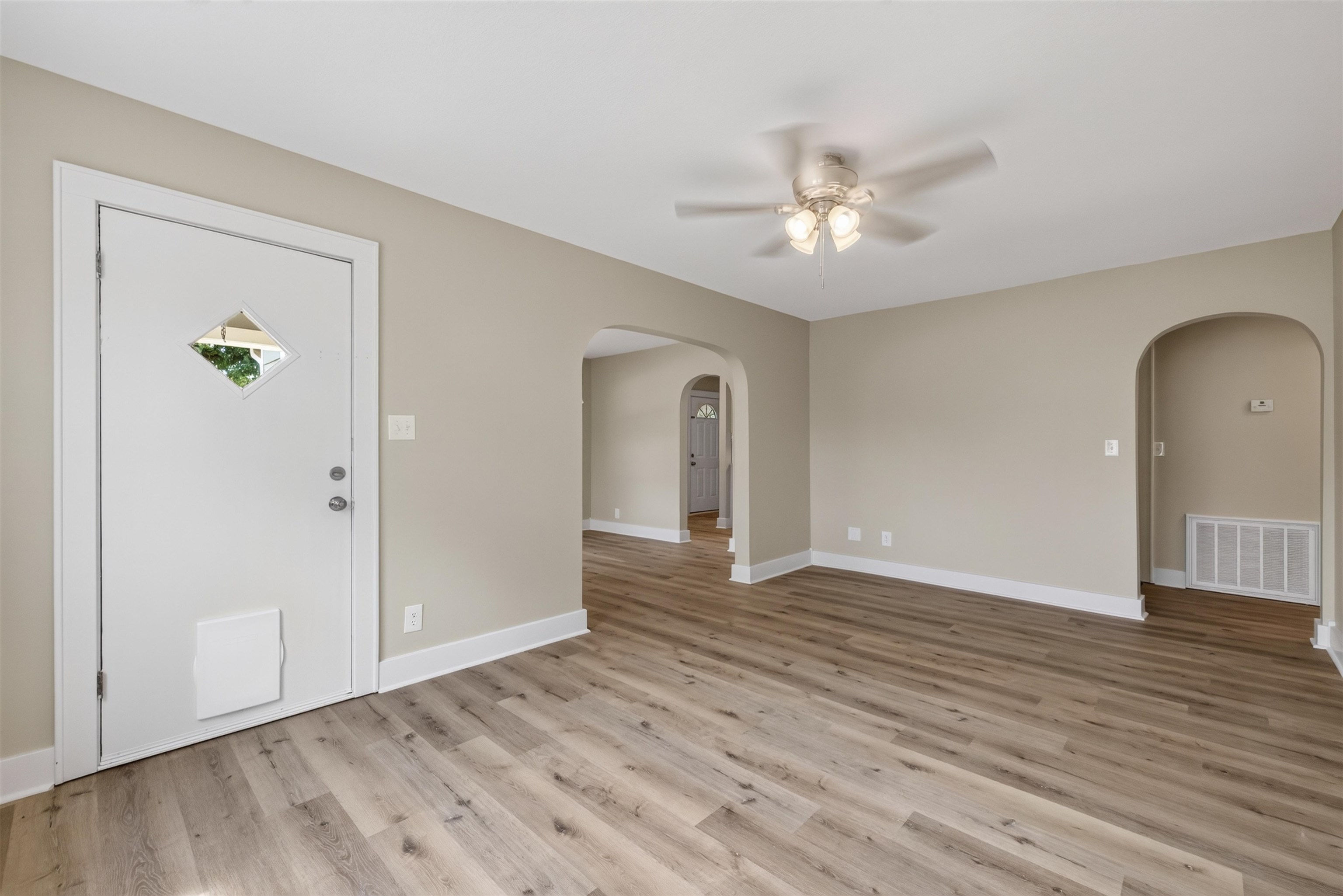 401 S Cranmer Property Photo 13