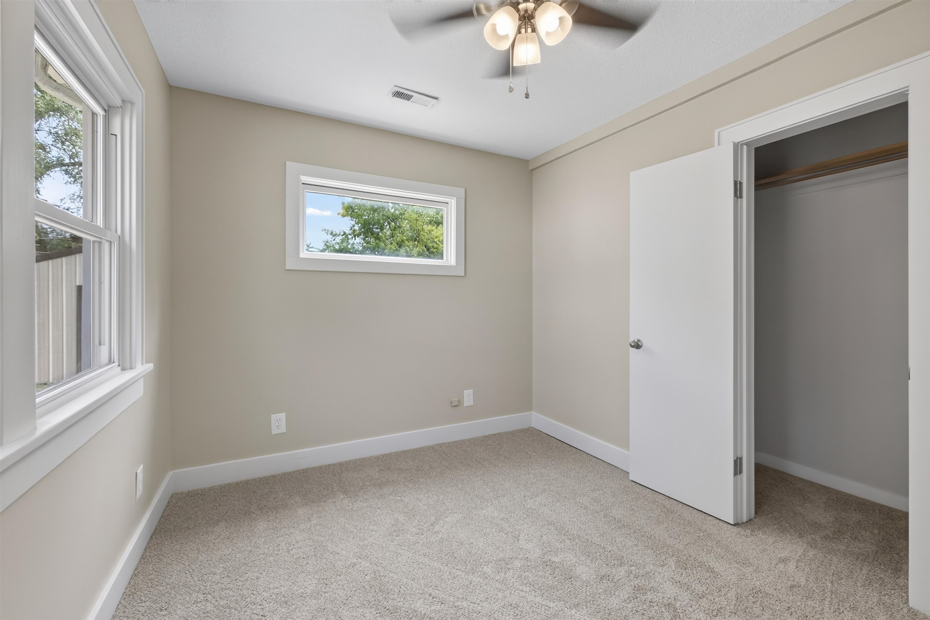 401 S Cranmer Property Photo 18
