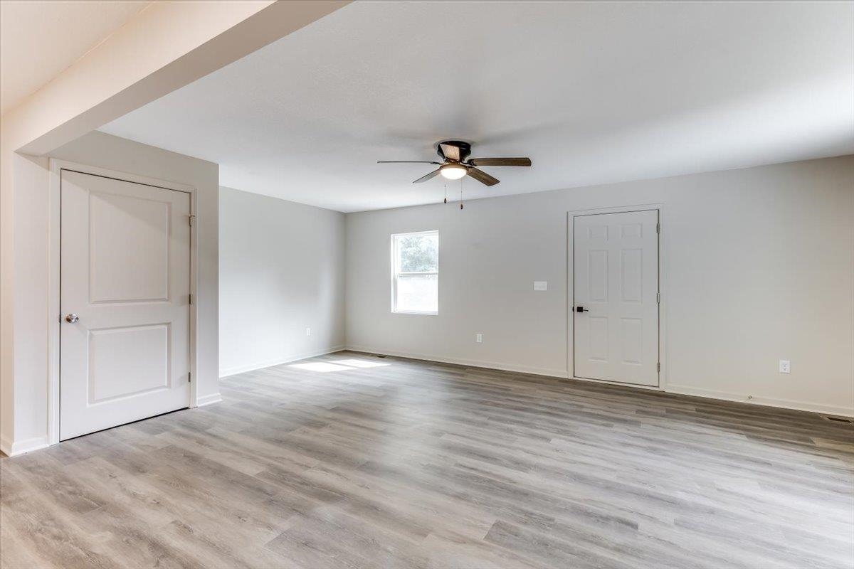 556 N Colby Property Photo 2