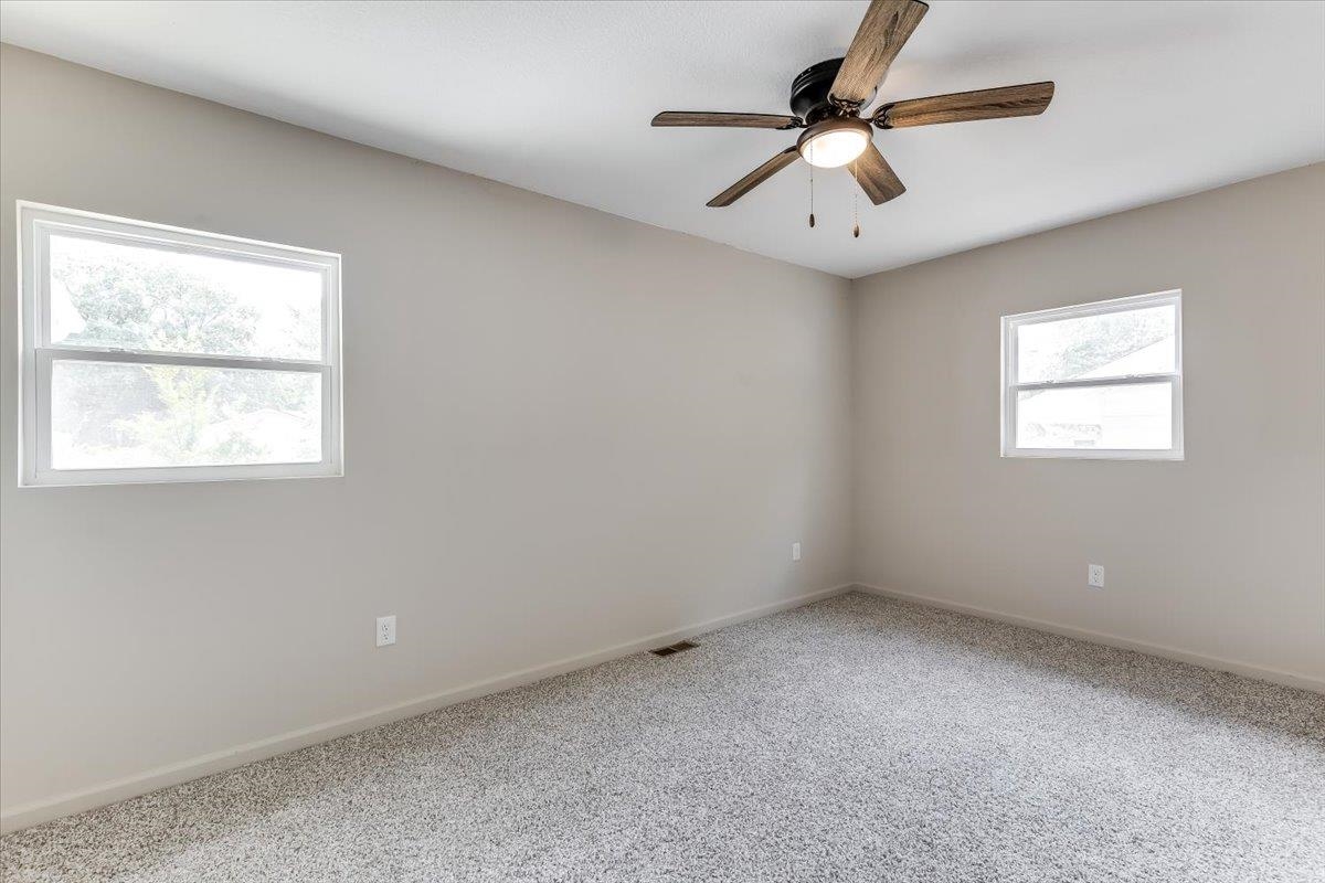 556 N Colby Property Photo 14