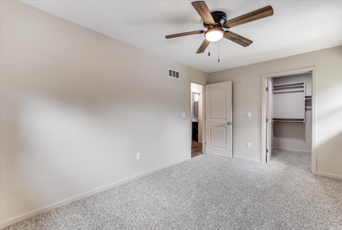 556 N Colby Property Photo 15