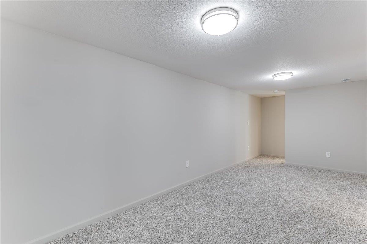 556 N Colby Property Photo 23