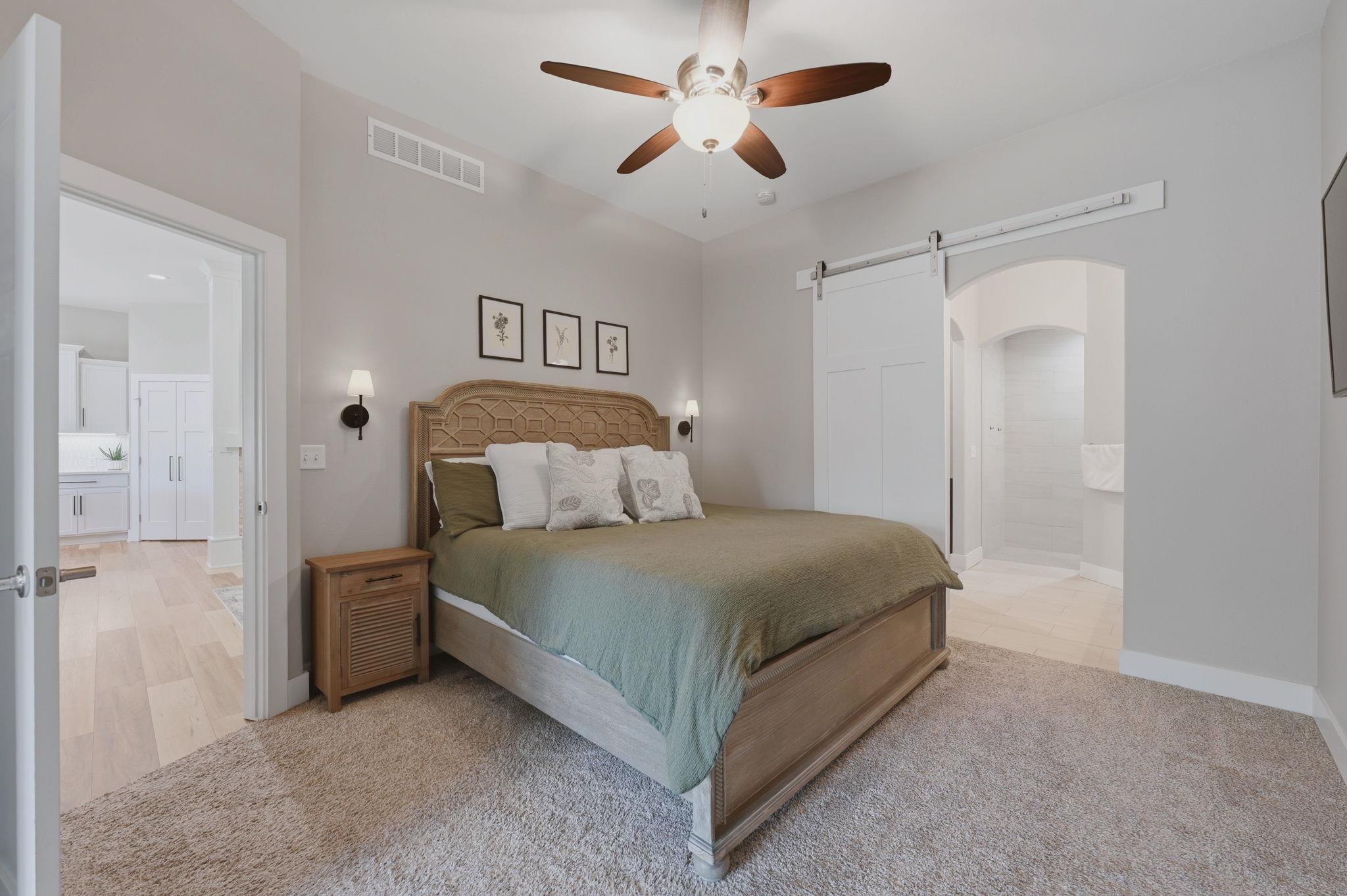 2418 E Madison Property Photo 11