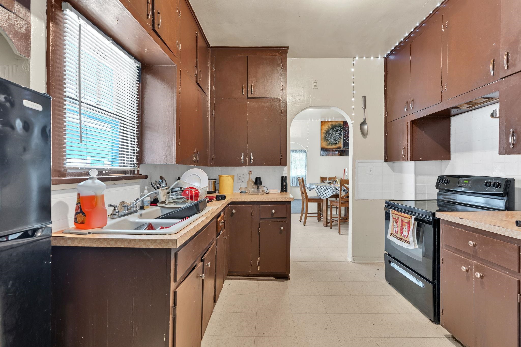 1147 S Main Property Photo 18