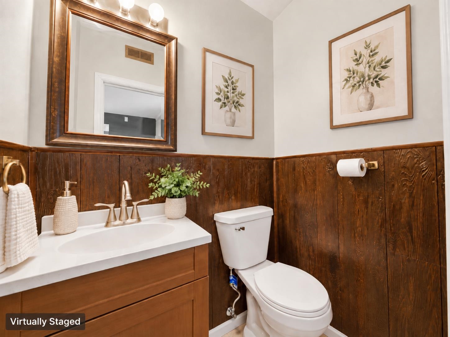 230 N Edgemoor Property Photo 8