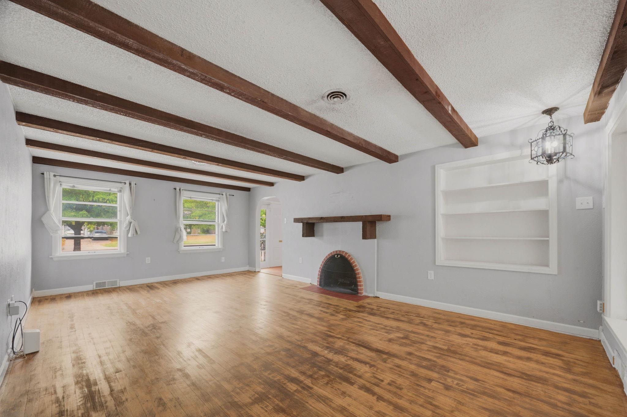 230 N Edgemoor Property Photo 12