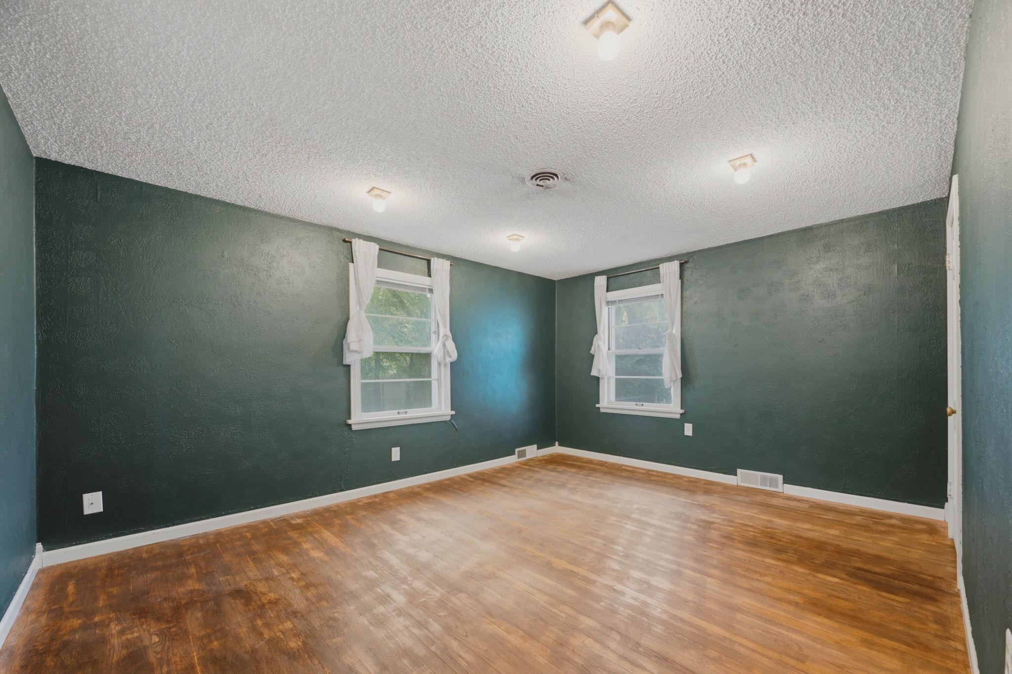 230 N Edgemoor Property Photo 20