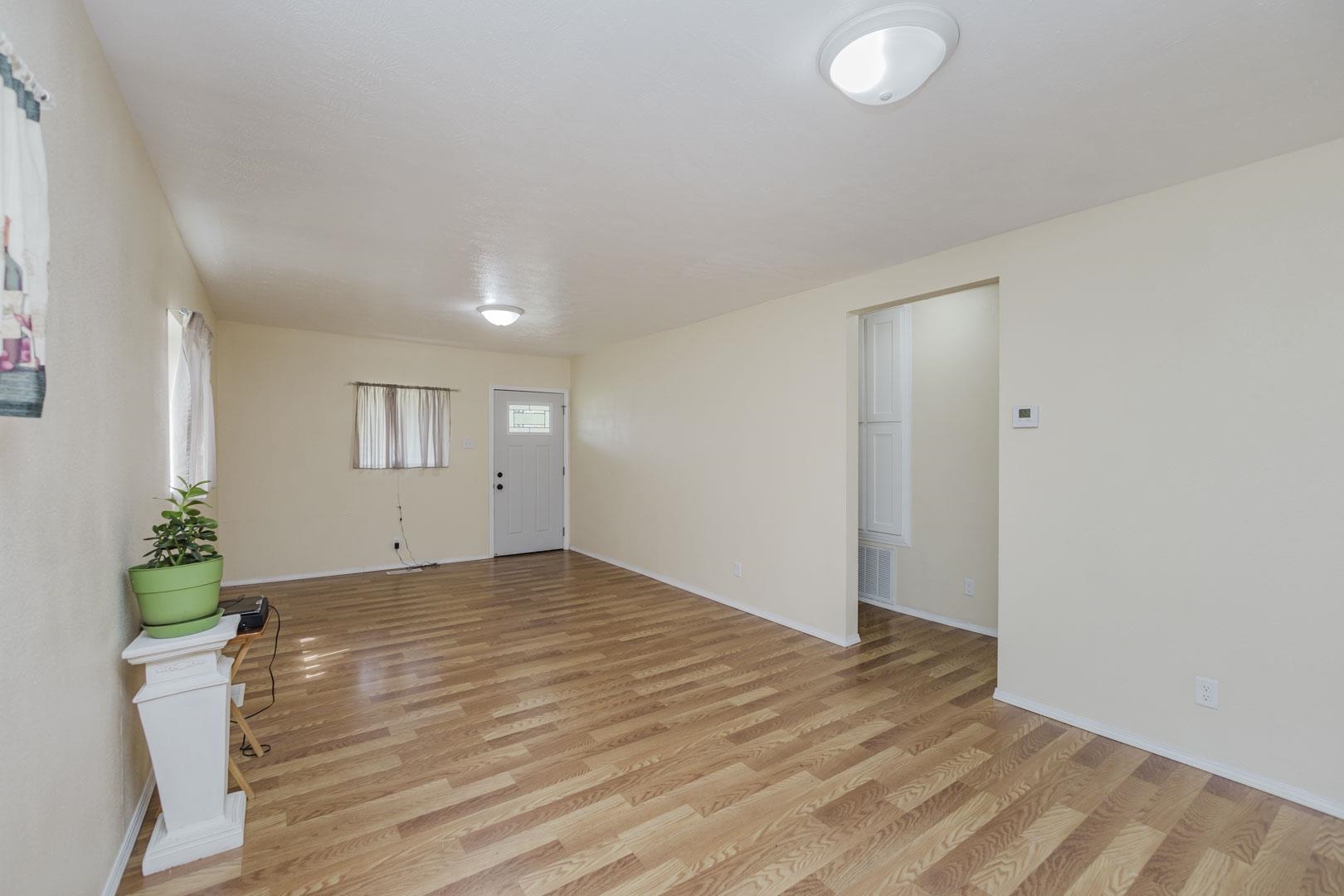 616 N Madison Property Photo 6