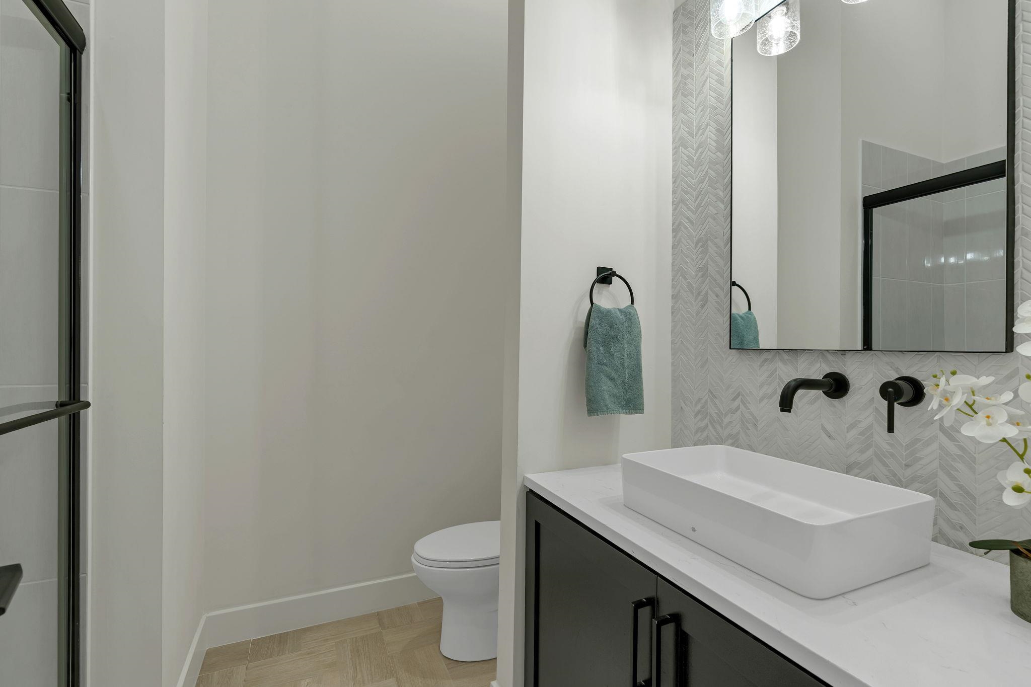 11605 E Winston St Property Photo 24