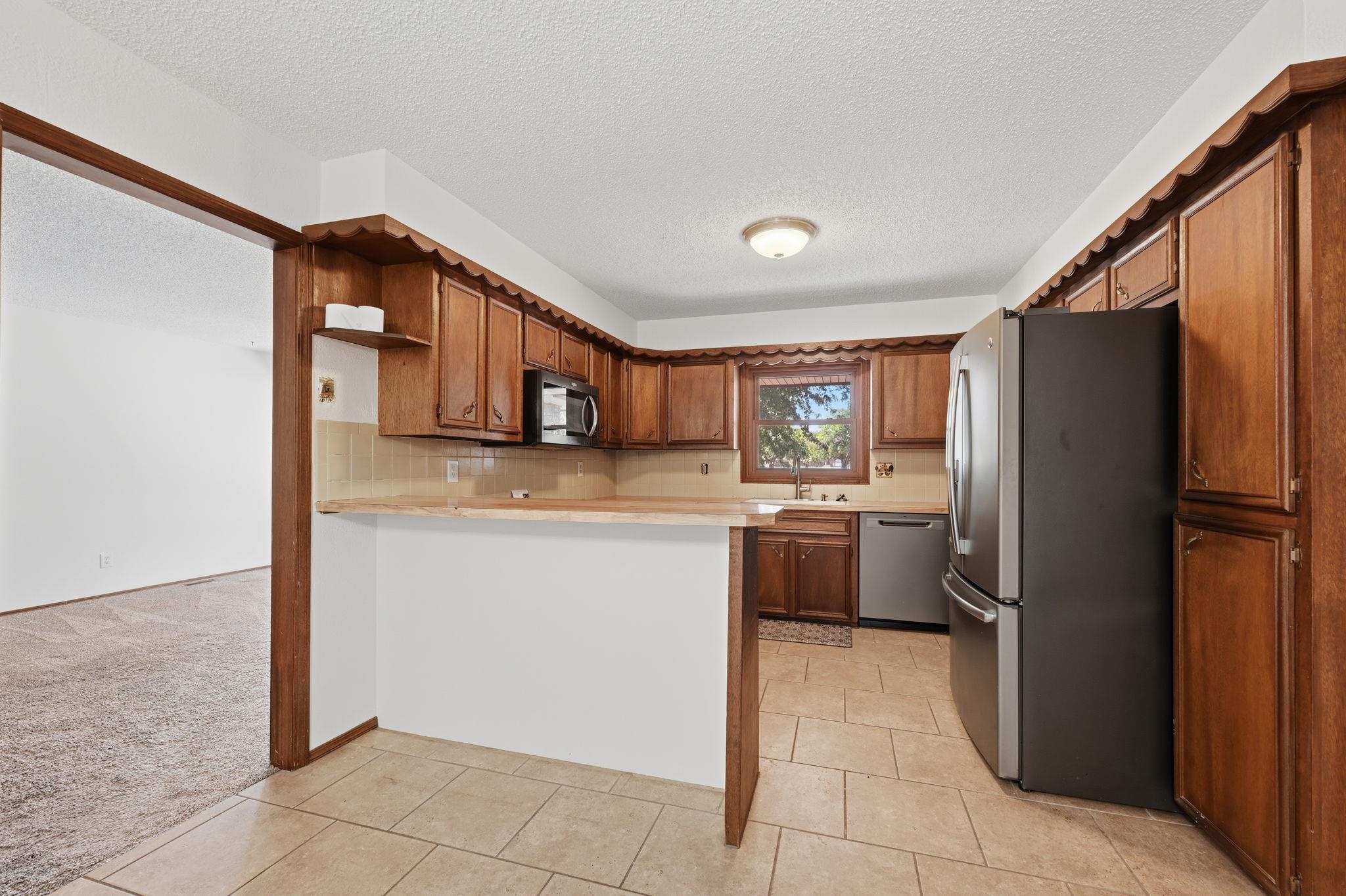 1422 N Tanglewood Ct. Property Photo 8