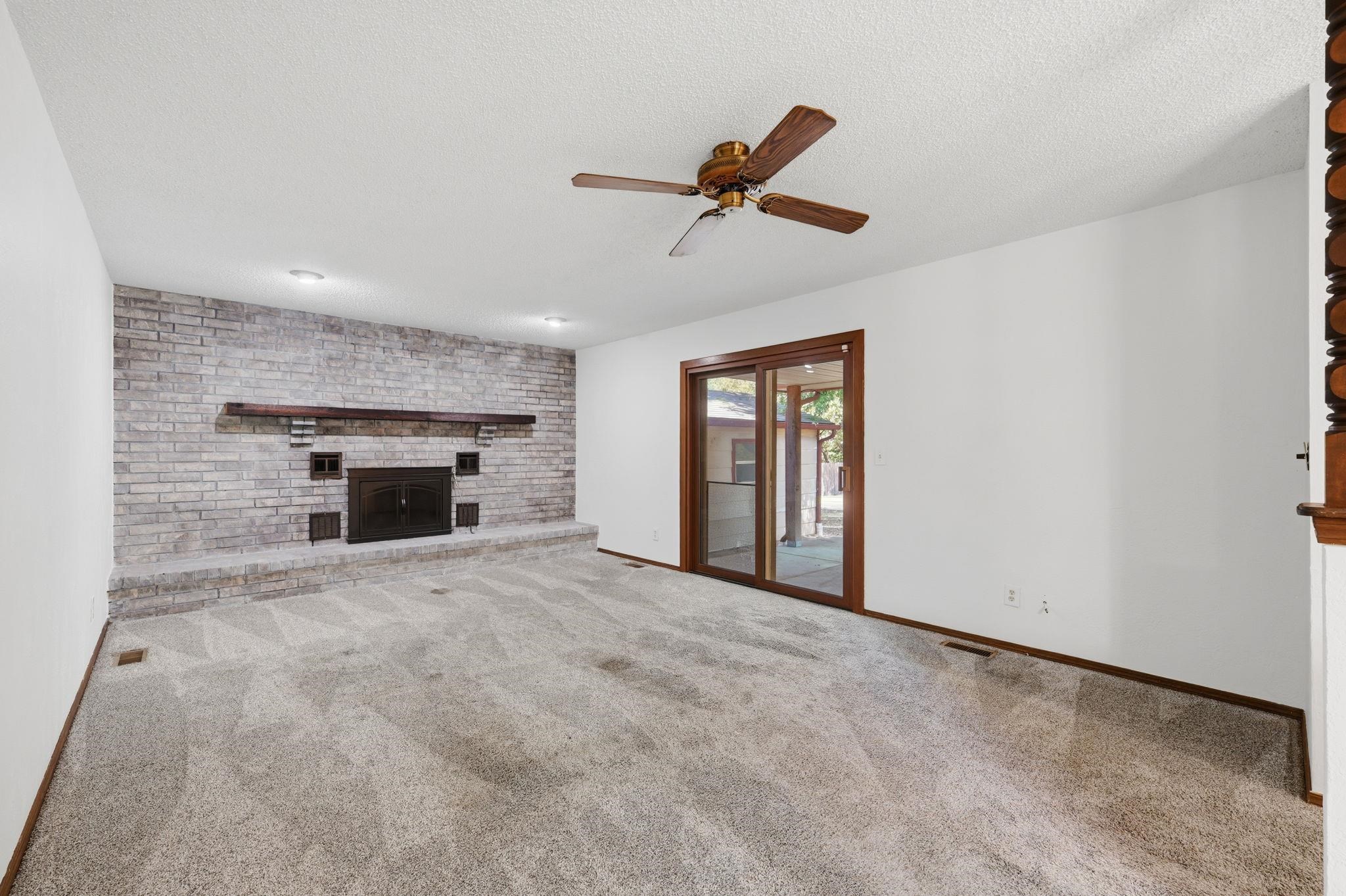 1422 N Tanglewood Ct. Property Photo 14