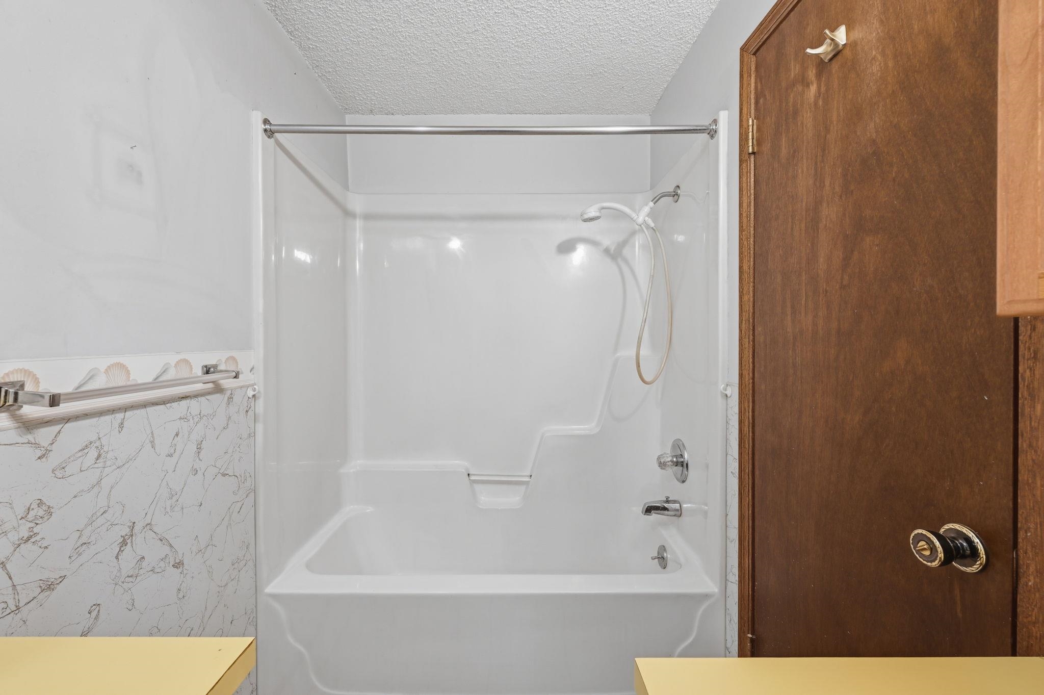 1422 N Tanglewood Ct. Property Photo 27
