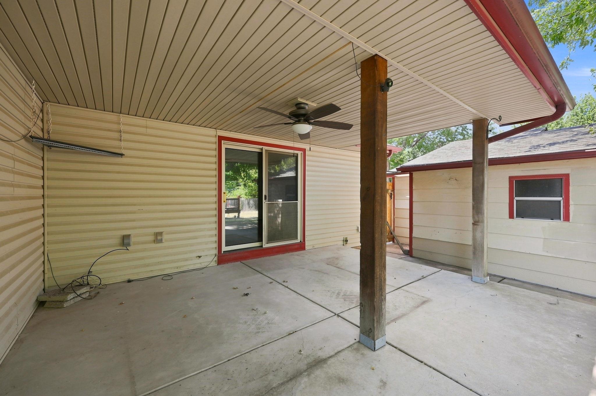 1422 N Tanglewood Ct. Property Photo 31