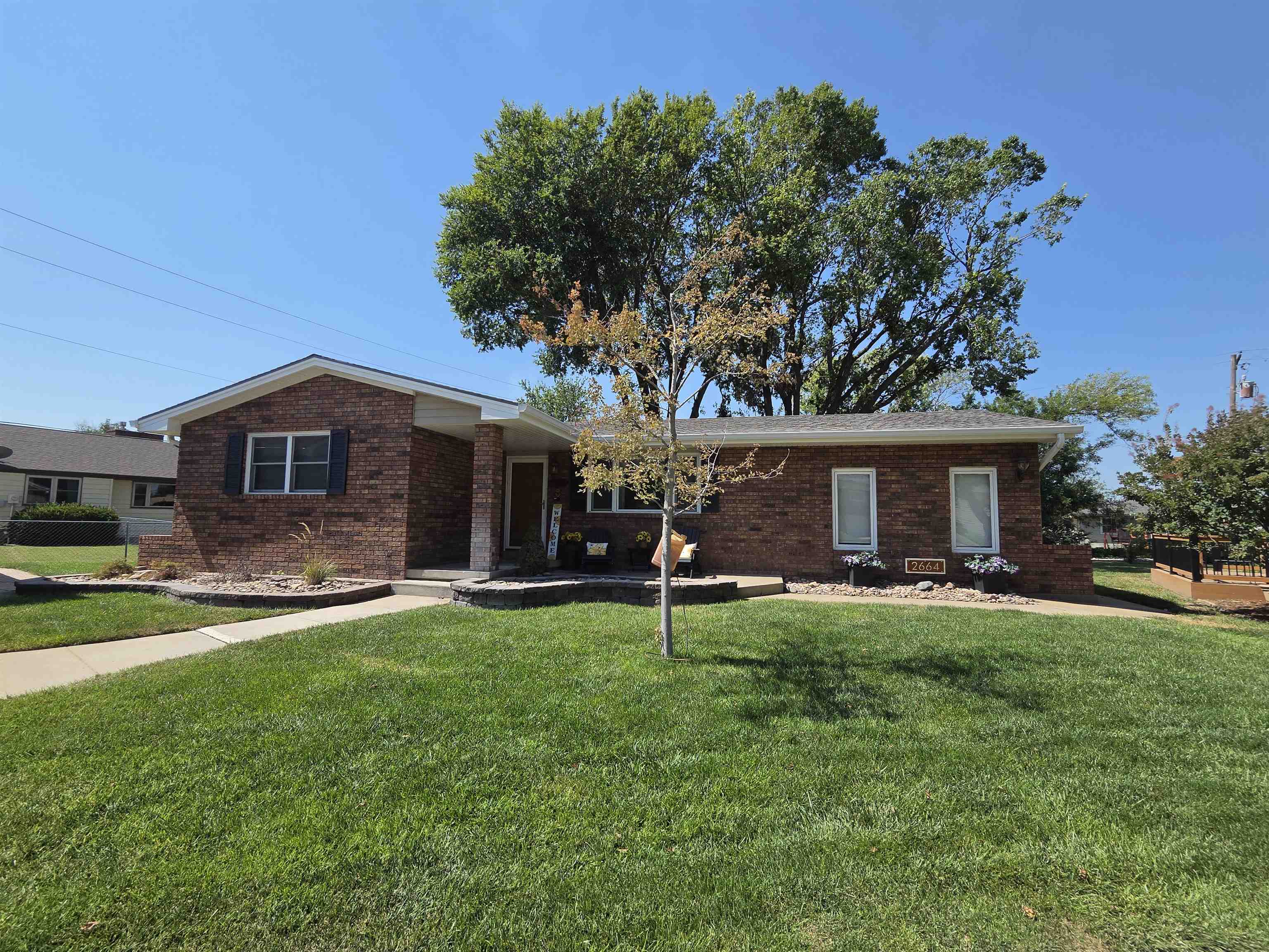 2664 Summer Ln. Property Photo 1