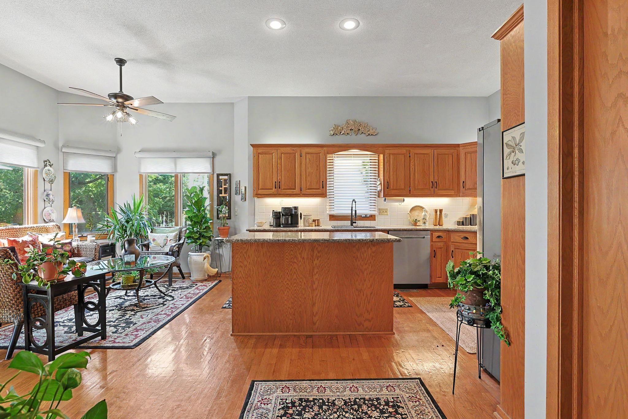 2507 N Cranbrook Ct Property Photo 7