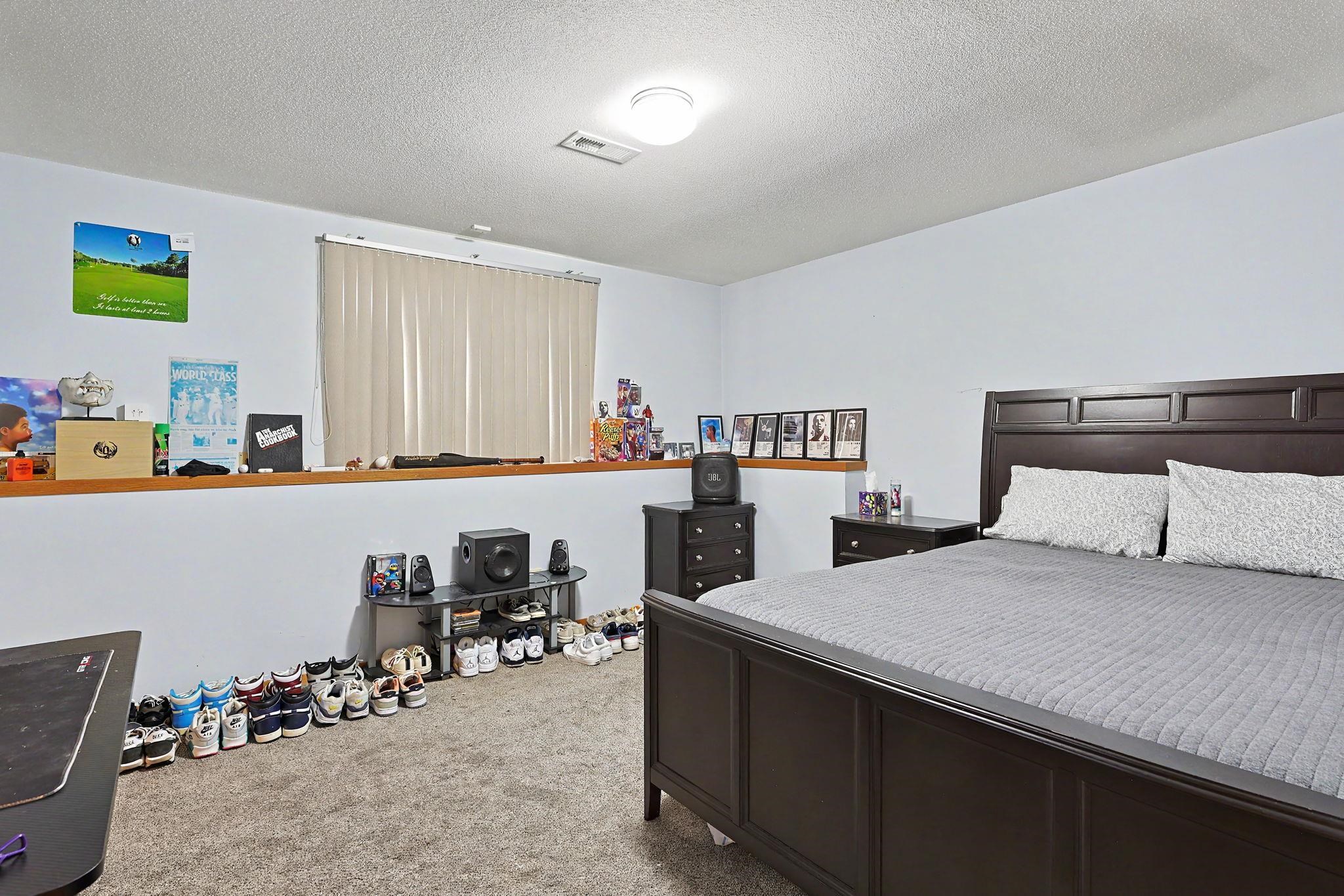 2507 N Cranbrook Ct Property Photo 30