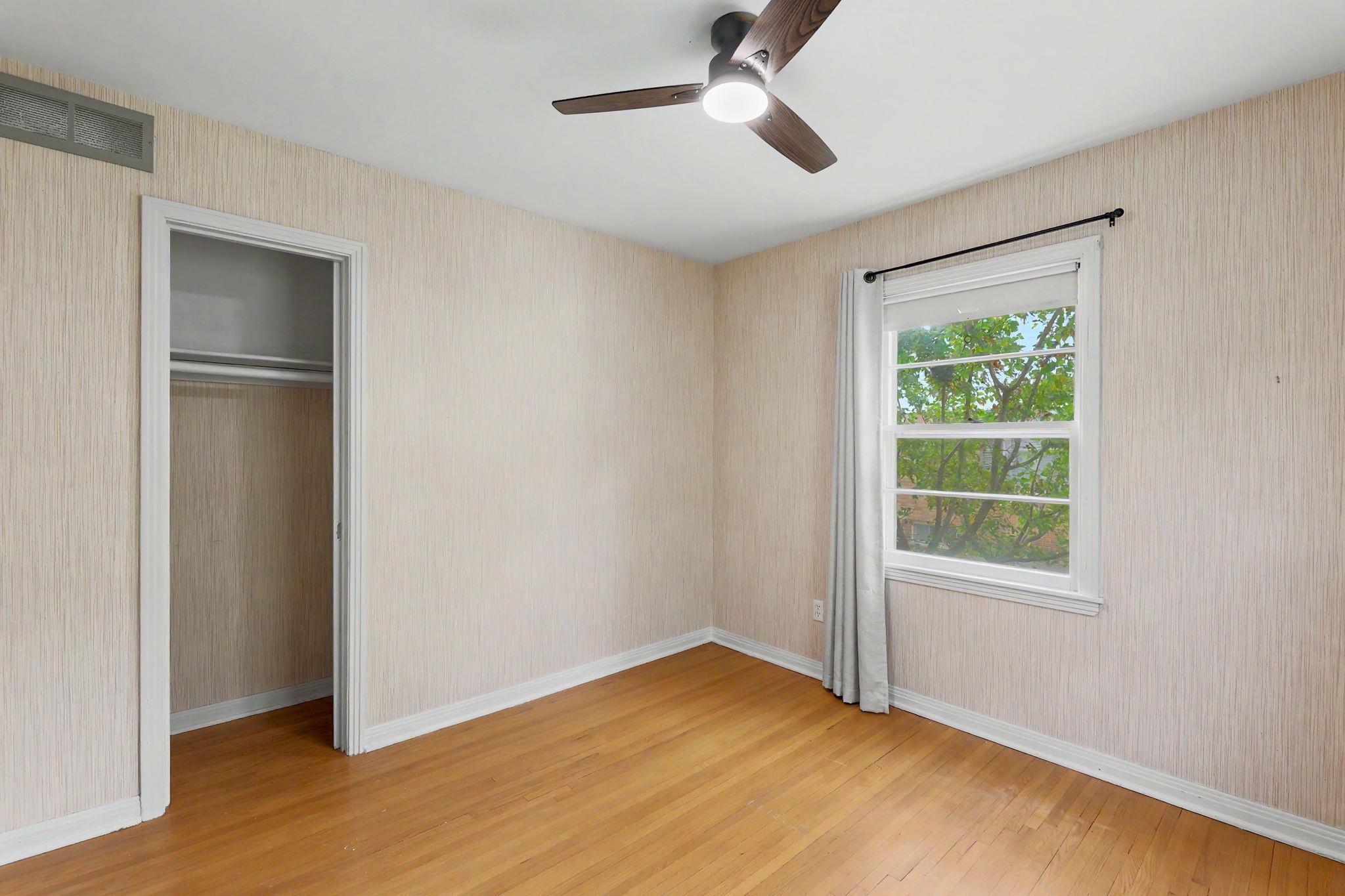 1863 S Parkwood Property Photo 21