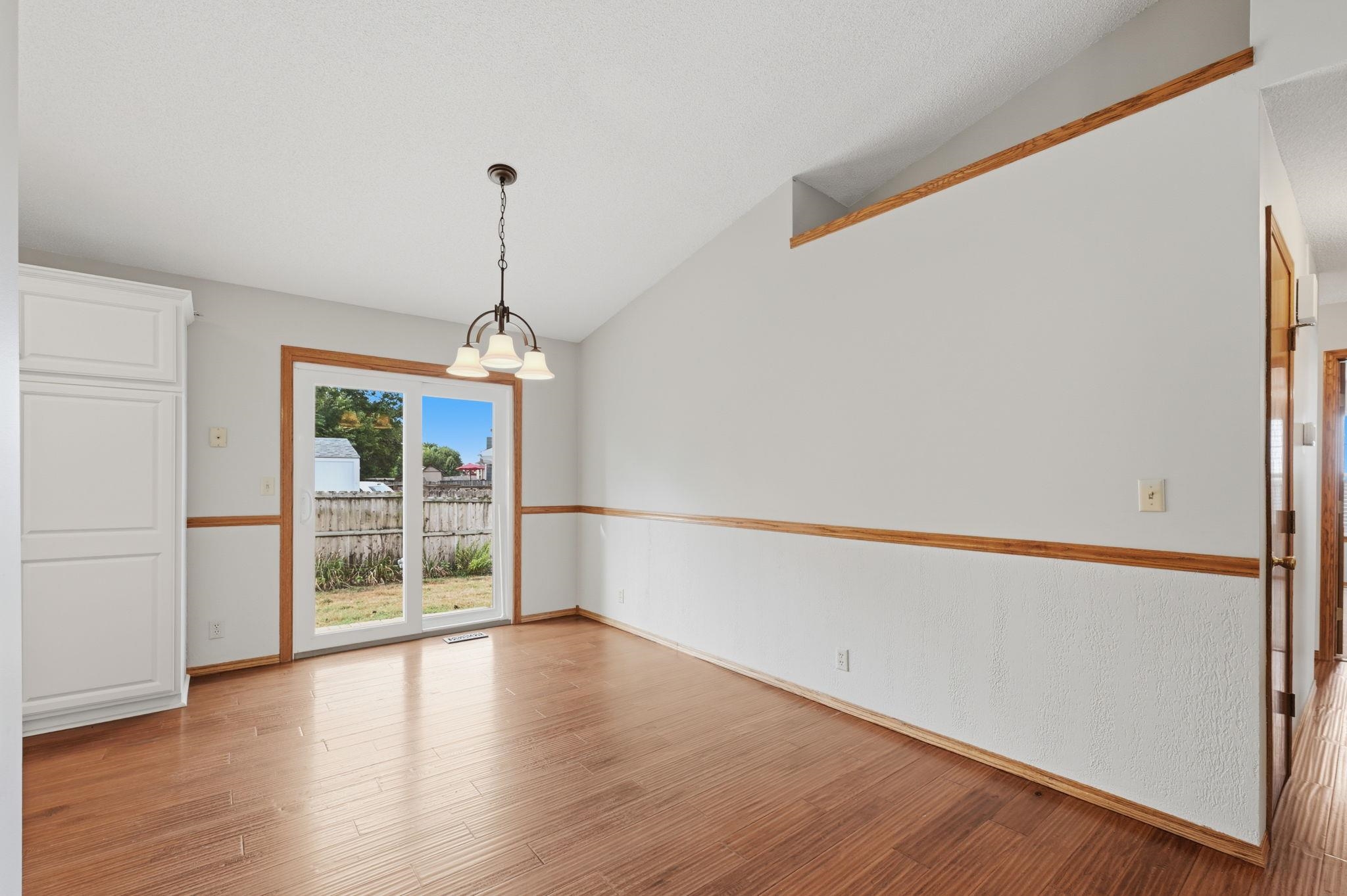 9415 E Carson St Property Photo 11