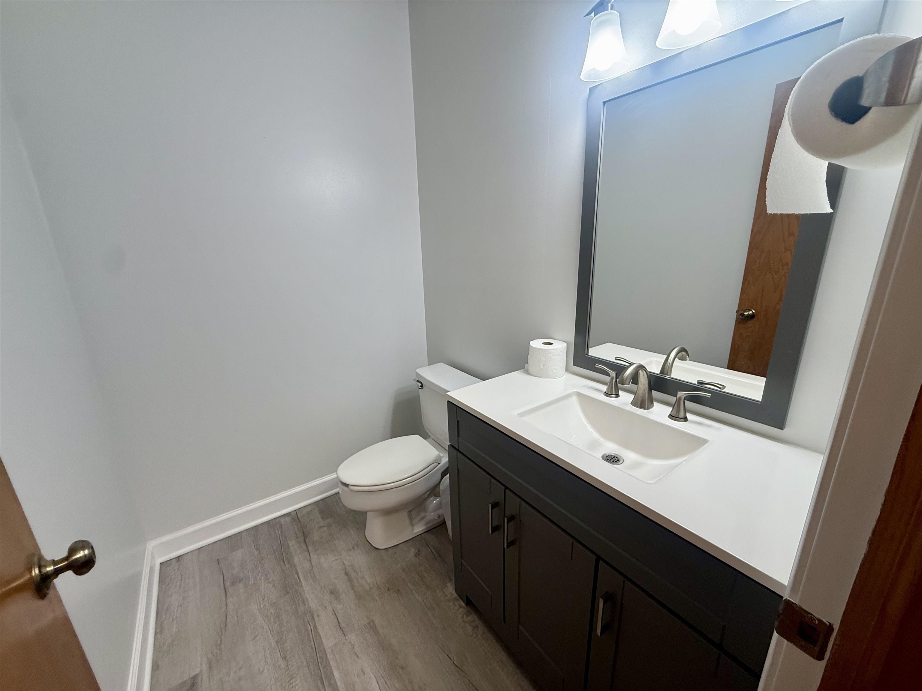 1251 S Longfellow Property Photo 8