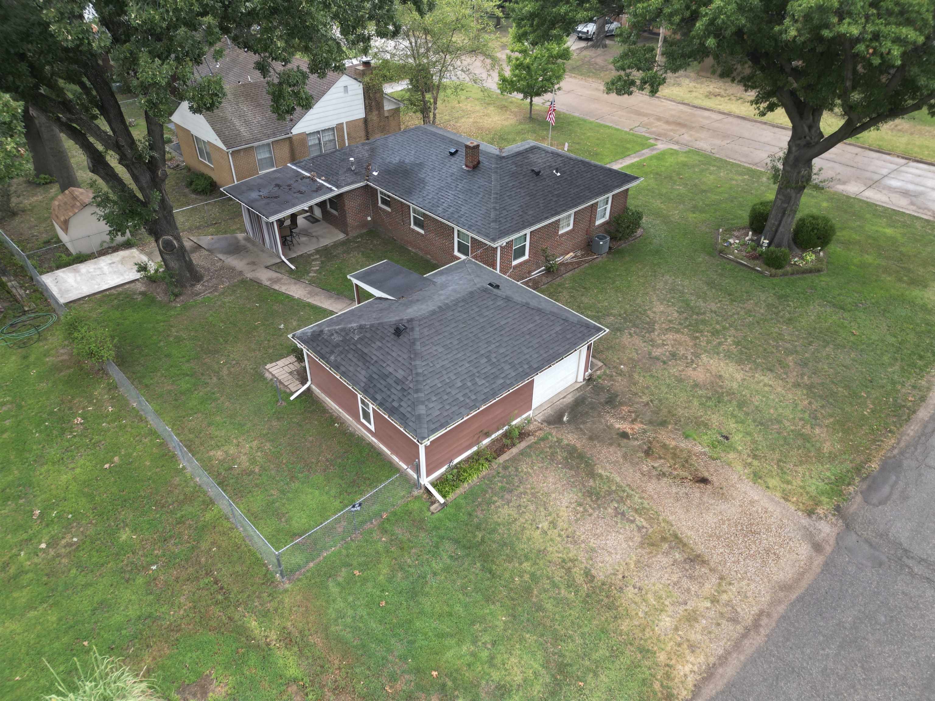 1221 Ann Property Photo 20