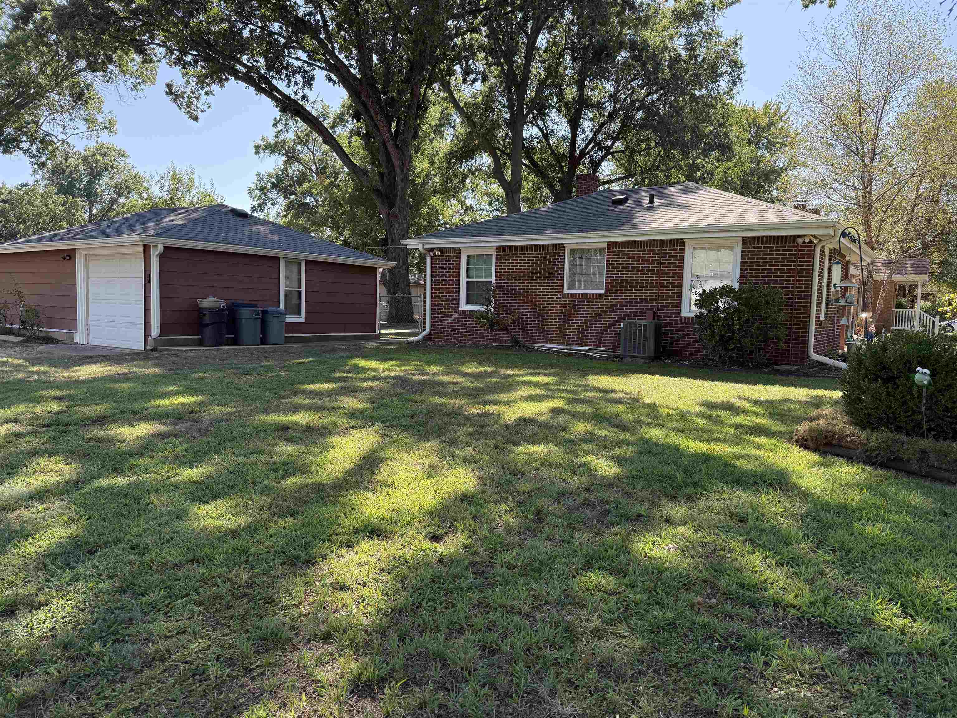 1221 Ann Property Photo 26
