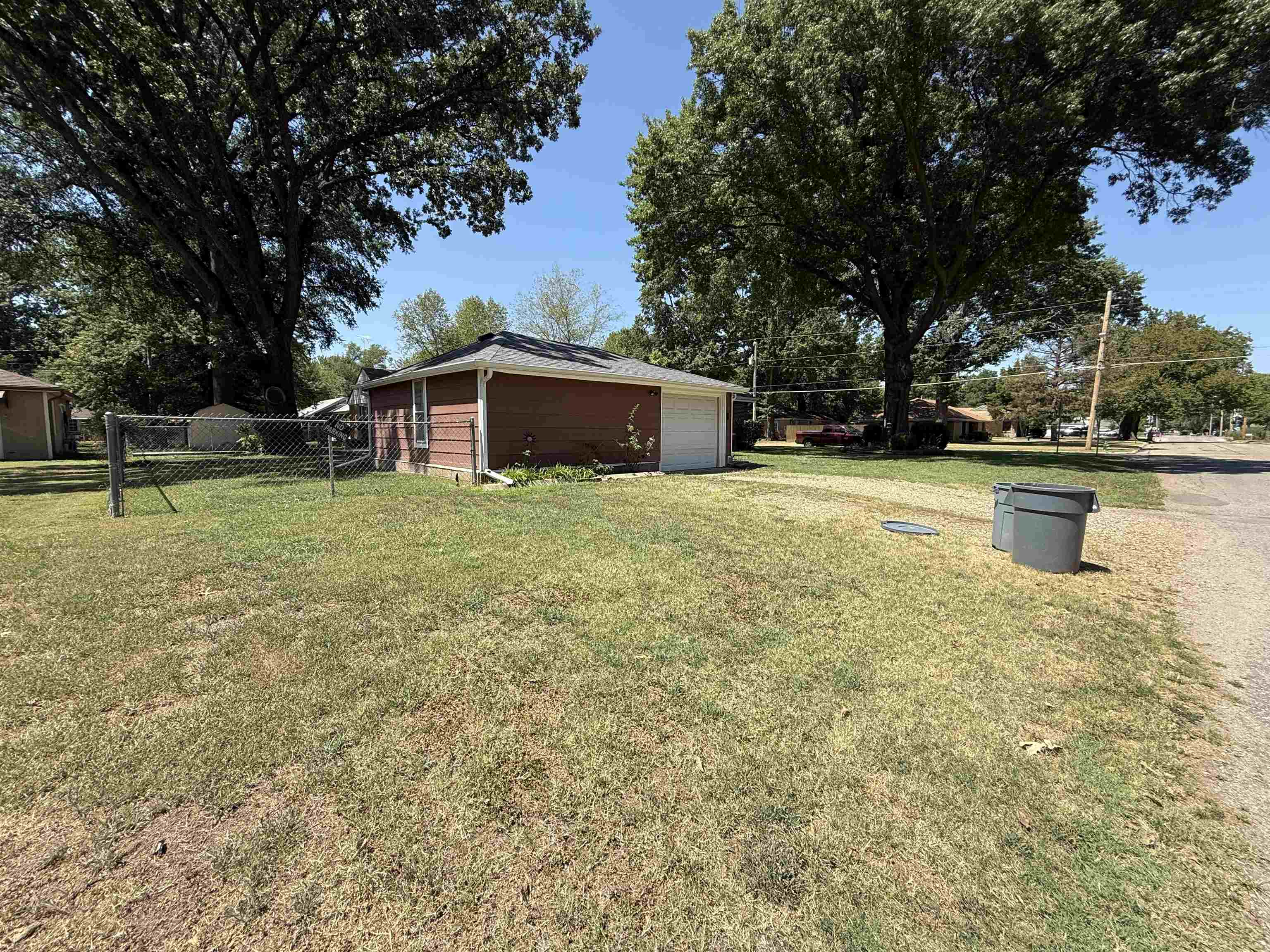 1221 Ann Property Photo 30
