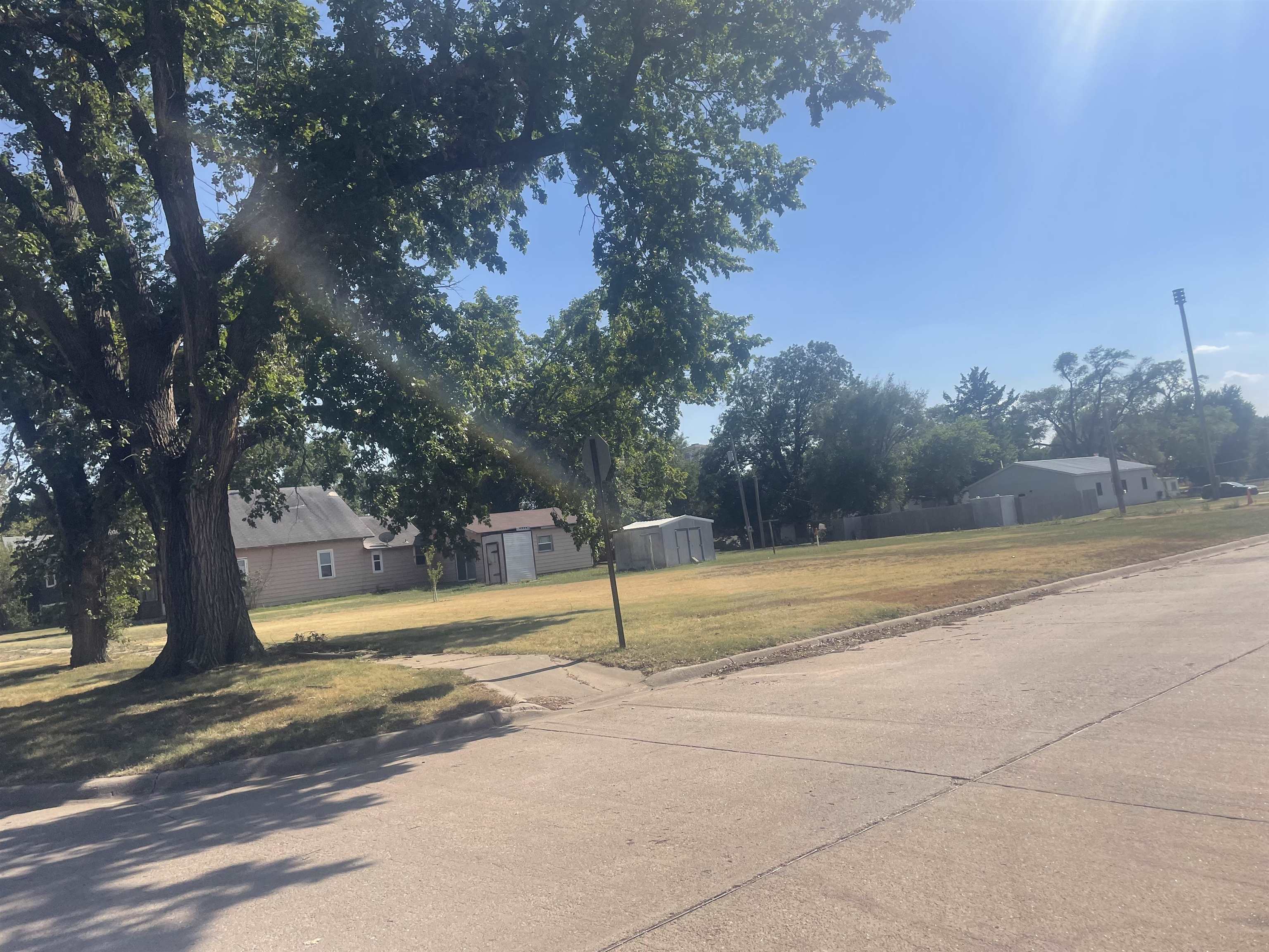 611 N Blaine Property Photo 3